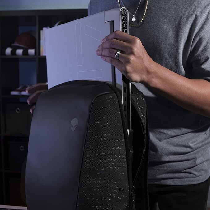 Lof ot 10 – Laptop Backpack Alienware Horizon Slim Shock Weather Resistant