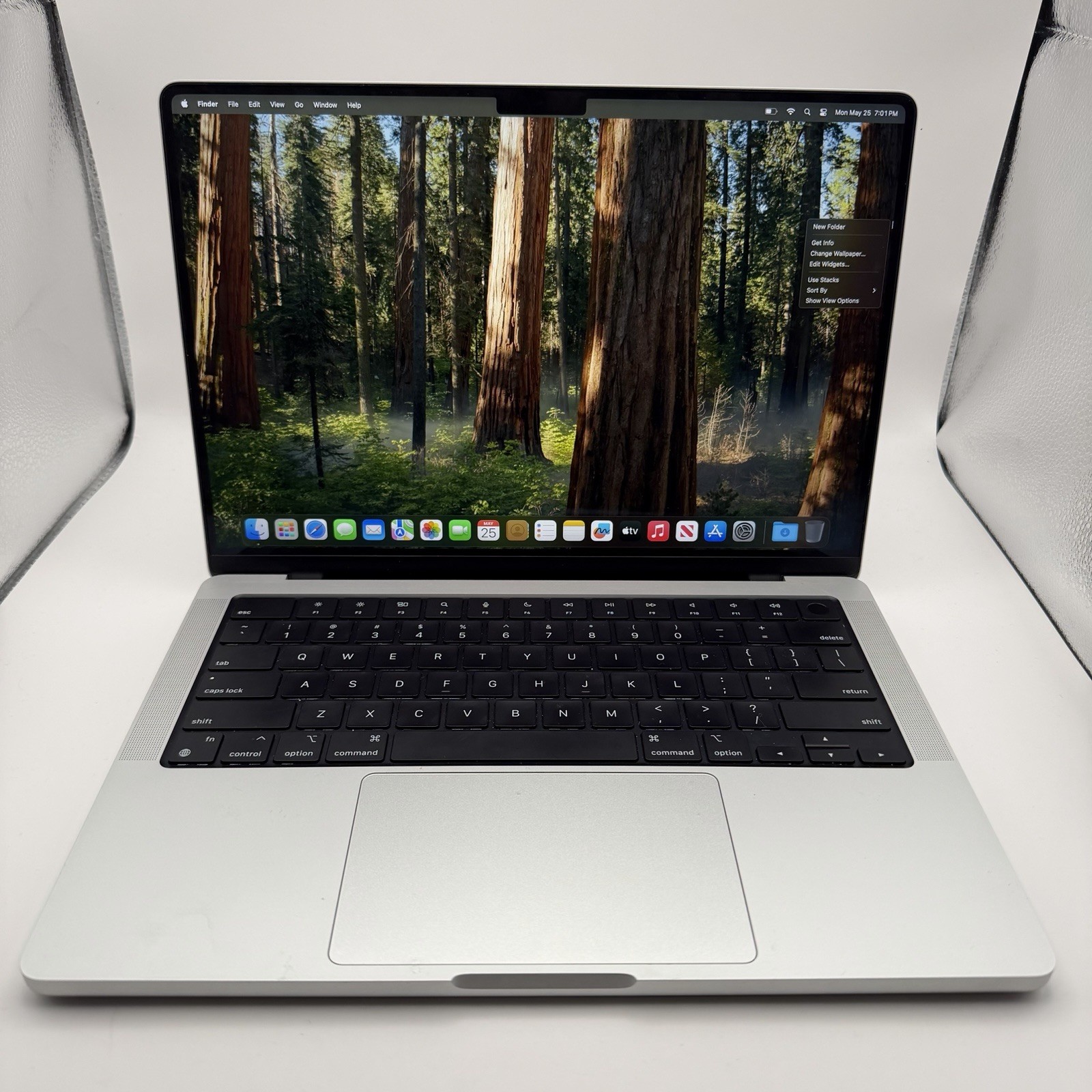 Apple MacBook Pro 2021 A2442 14″ M1 Pro 10 Core CPU 16 core GPU 16GB RAM 1TB