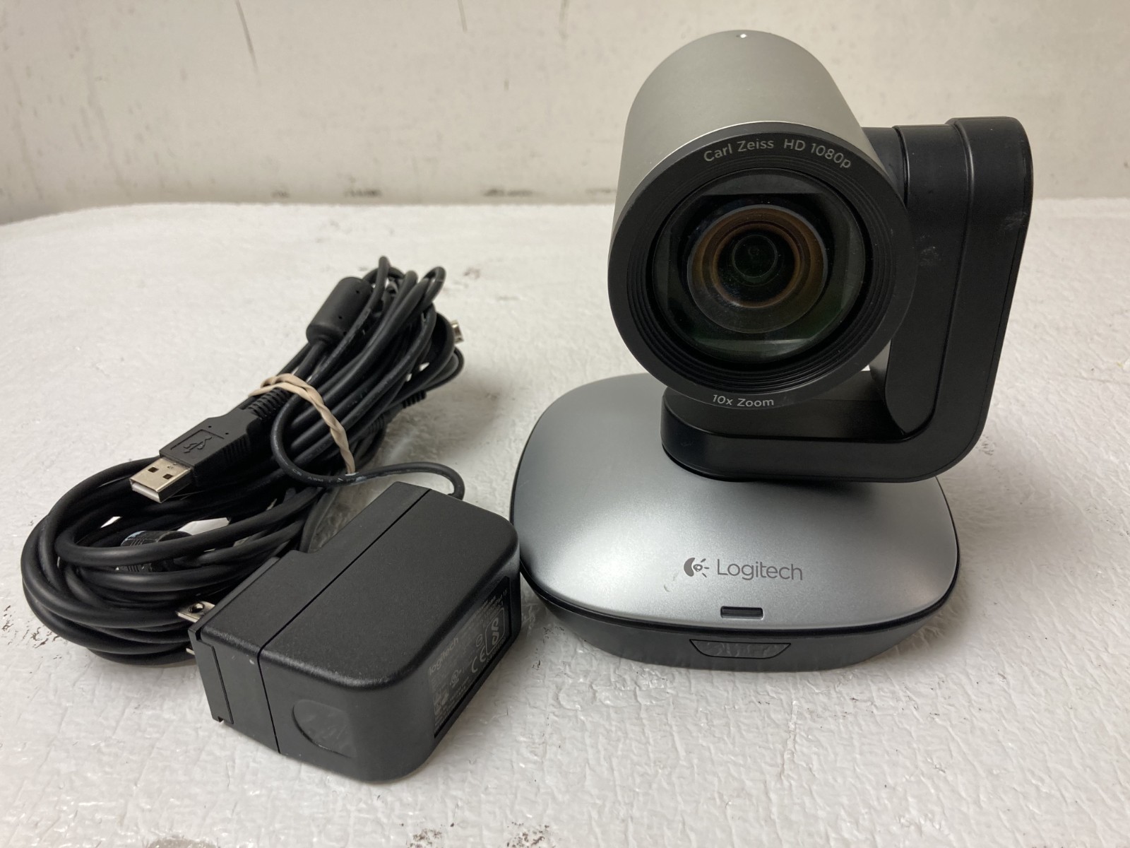 Logitech V-U0035 PTZ Pro Video Conference Camera 860-000481 w/ Power Supply