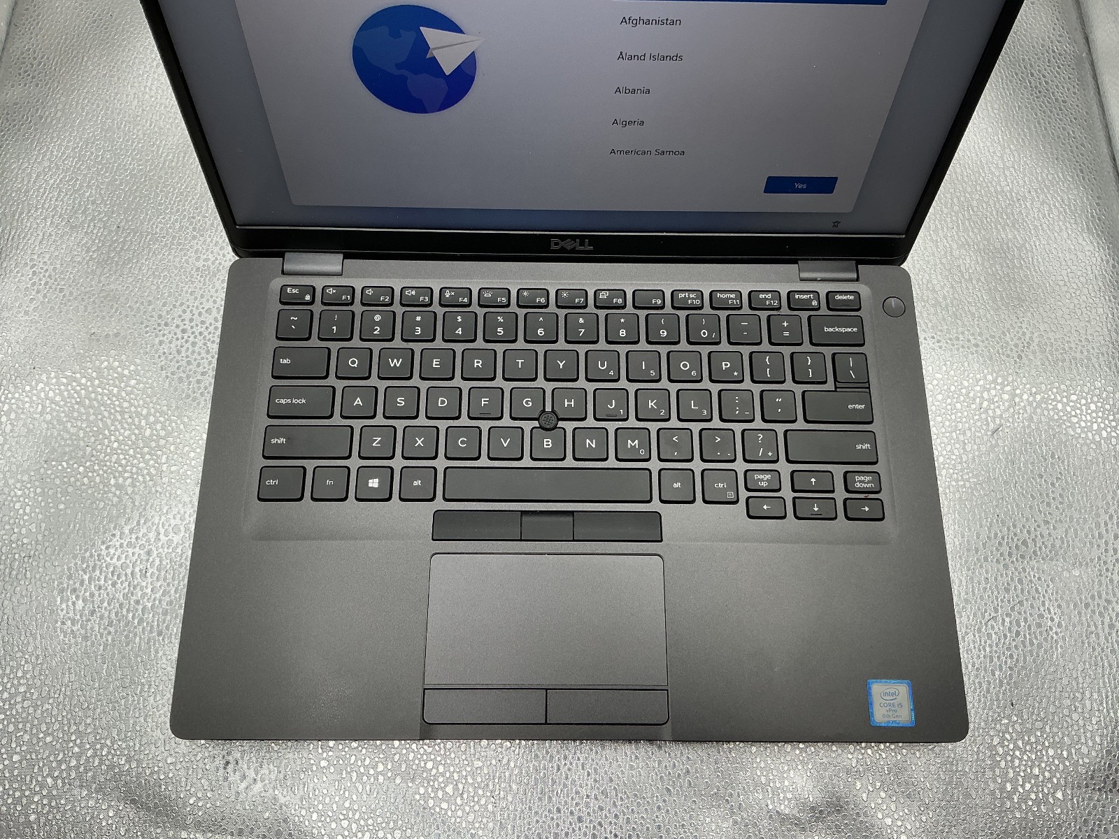 Dell Latitude 5400 14″, i5-8365U @ 1.60GHz, 16GB RAM, 128GB SSD, Win 11 Pro