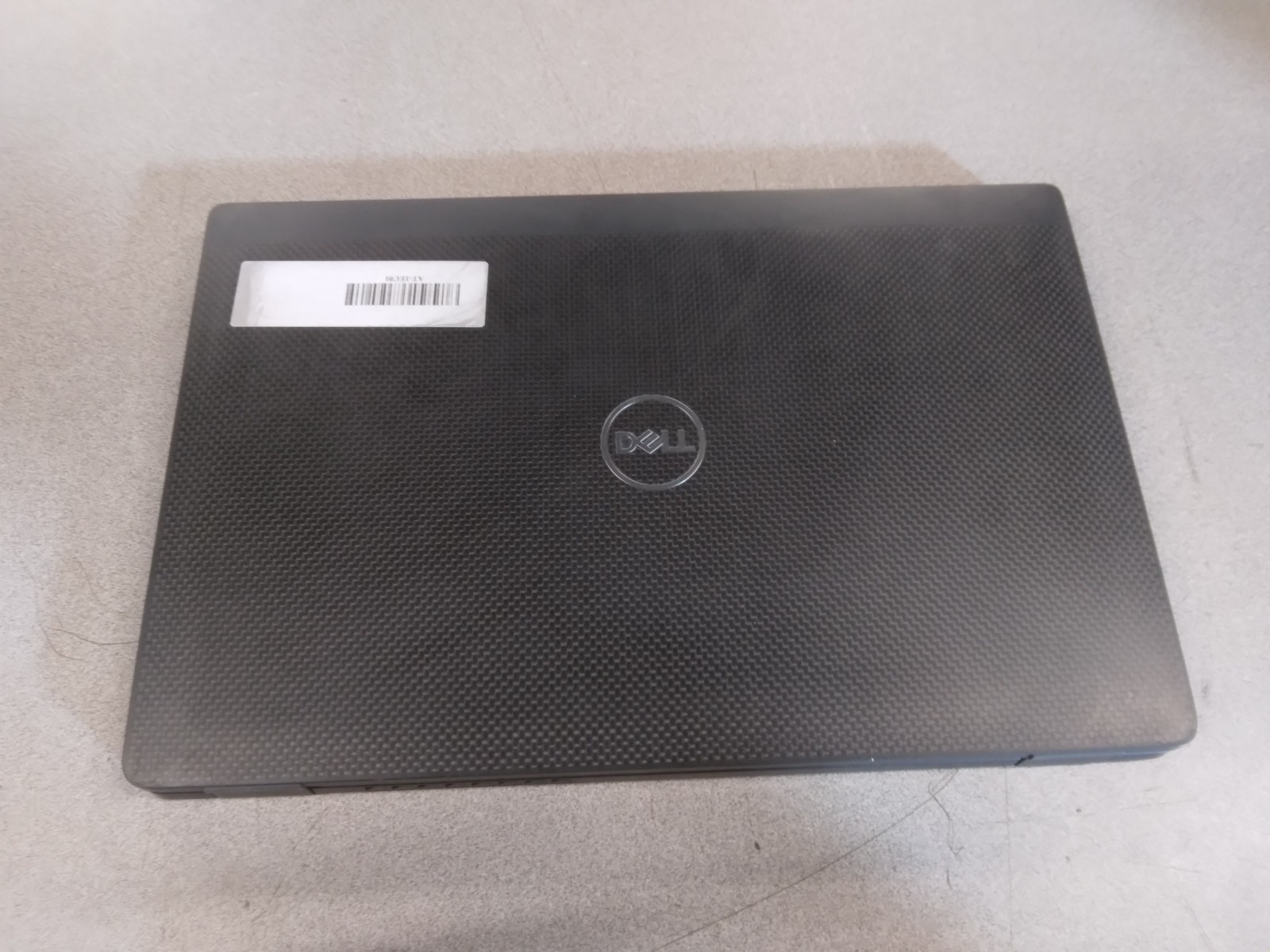 Dell*Latitude*7410*Intel*i5-10310U*256GB*NVMe*16GB*DDR4*Intel*UHD*Graphics*No*OS