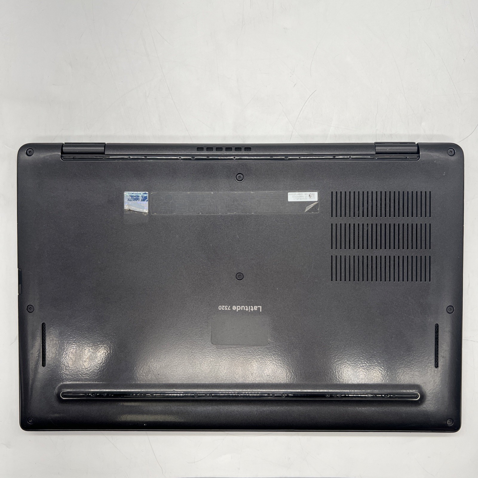 Dell Latitude 7320 13″ Intel I7 1165G7 2.8GHz 16GB RAM 1TB SSD Win11P Peeling