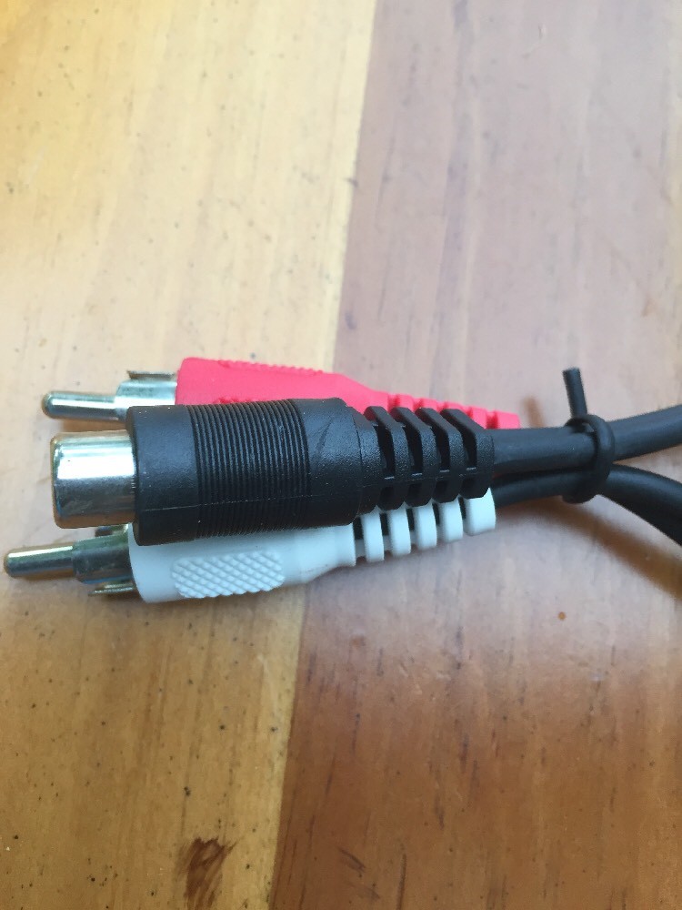 6″ ‘ Y ‘ ——- RCA splitter cable dual male to 1 female