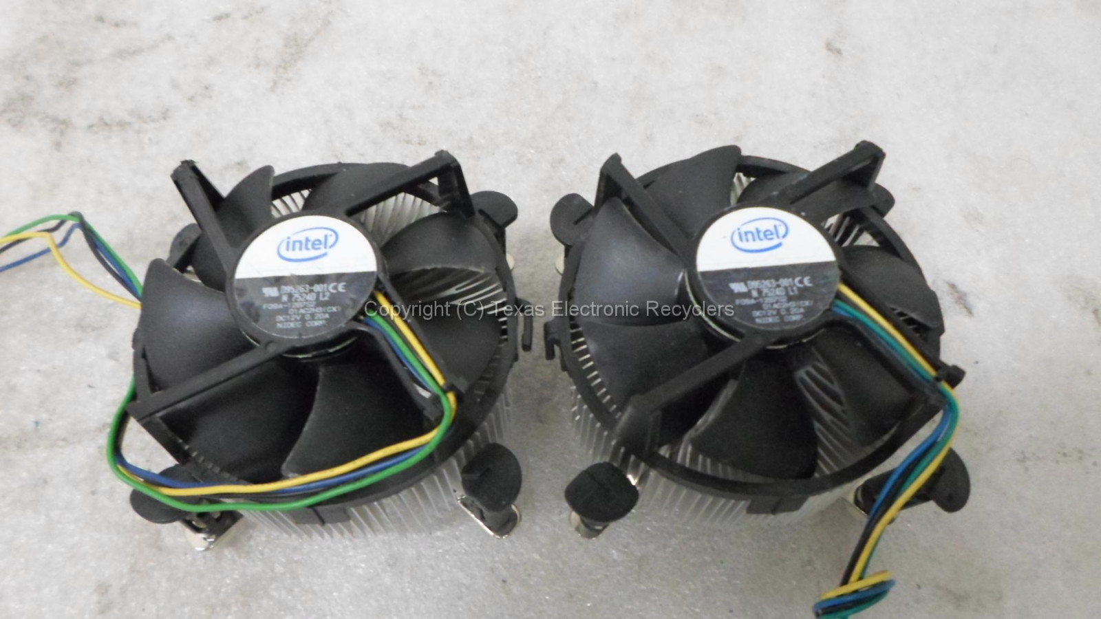 LOT OF 2 – Intel D95263-001 DC12V 0.20A Socket 775 CPU Heatsink & Cooling Fan