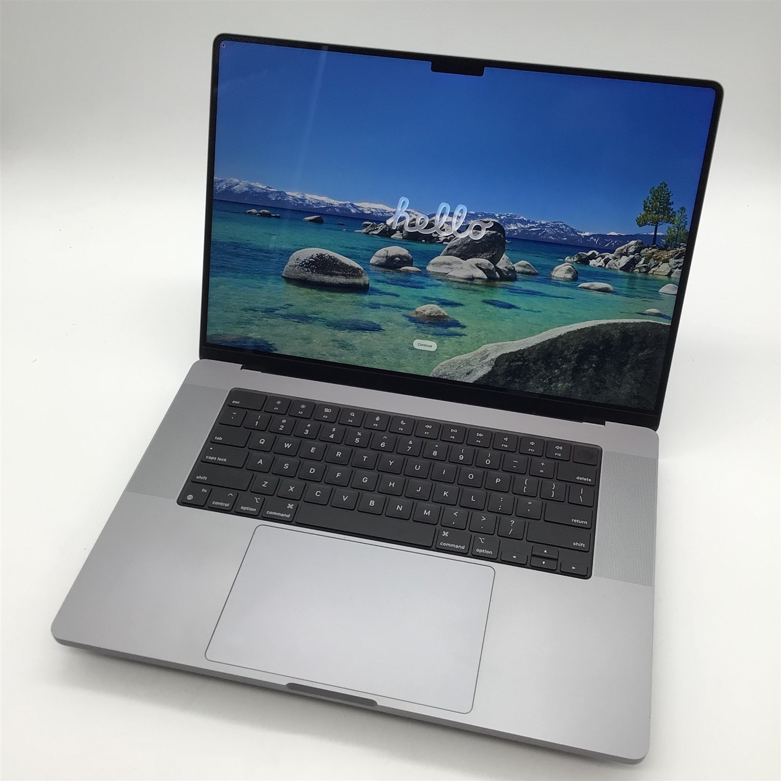 Apple A2485 Macbook Pro 16″ Apple M1 Pro/32GB RAM/1TB SSD – Mac OS: Tahoe