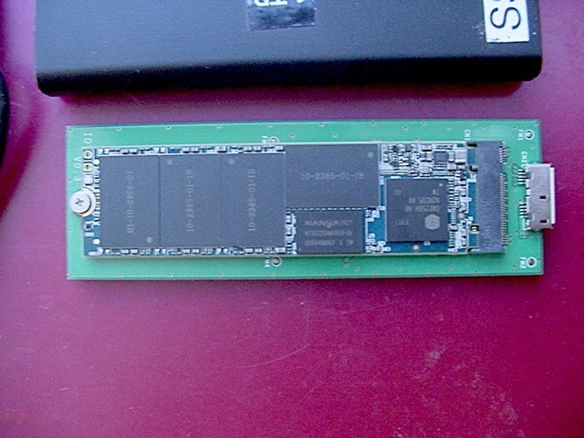 BlackBag NVMe 1TB SSD bundled with USB 3 Enclosure_Tested Good