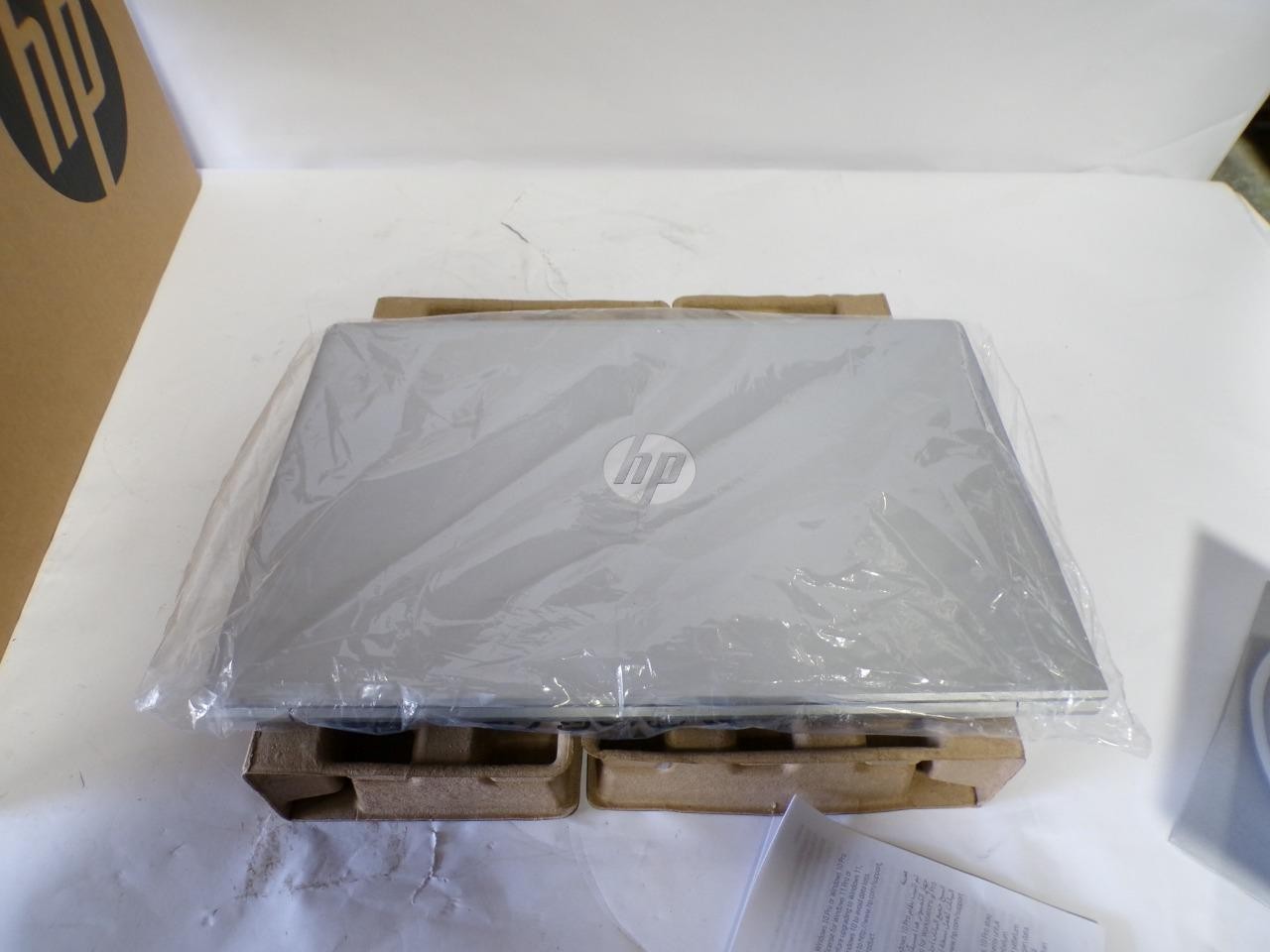 New HP ProBook 450 G8 15.6″ Intel Core i5-1135G7 2.4GHz 16GB 256GB SSD Laptop