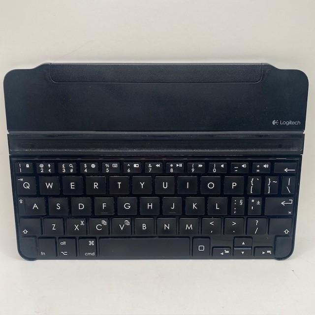 Logitech Combo Touch Keyboard Case iPad Air Pro Oxford YU0040 Backlit Trackpad