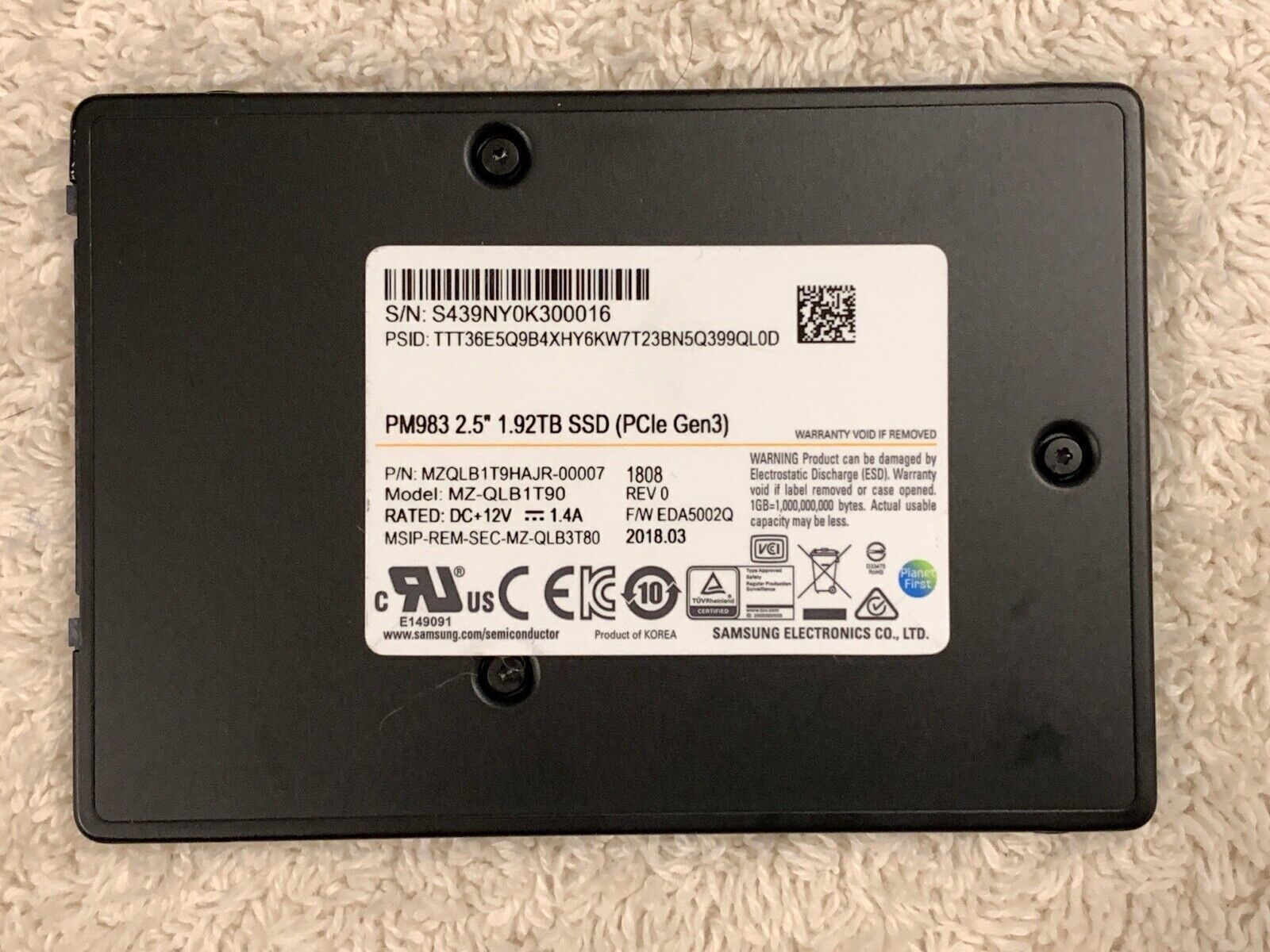 Samsung PM983 1.92TB SSD NVMe U.2 PCIe 3.0 x4 MZ-QLB3T8B MZQLB3T8HBLS-00AAZ 0007