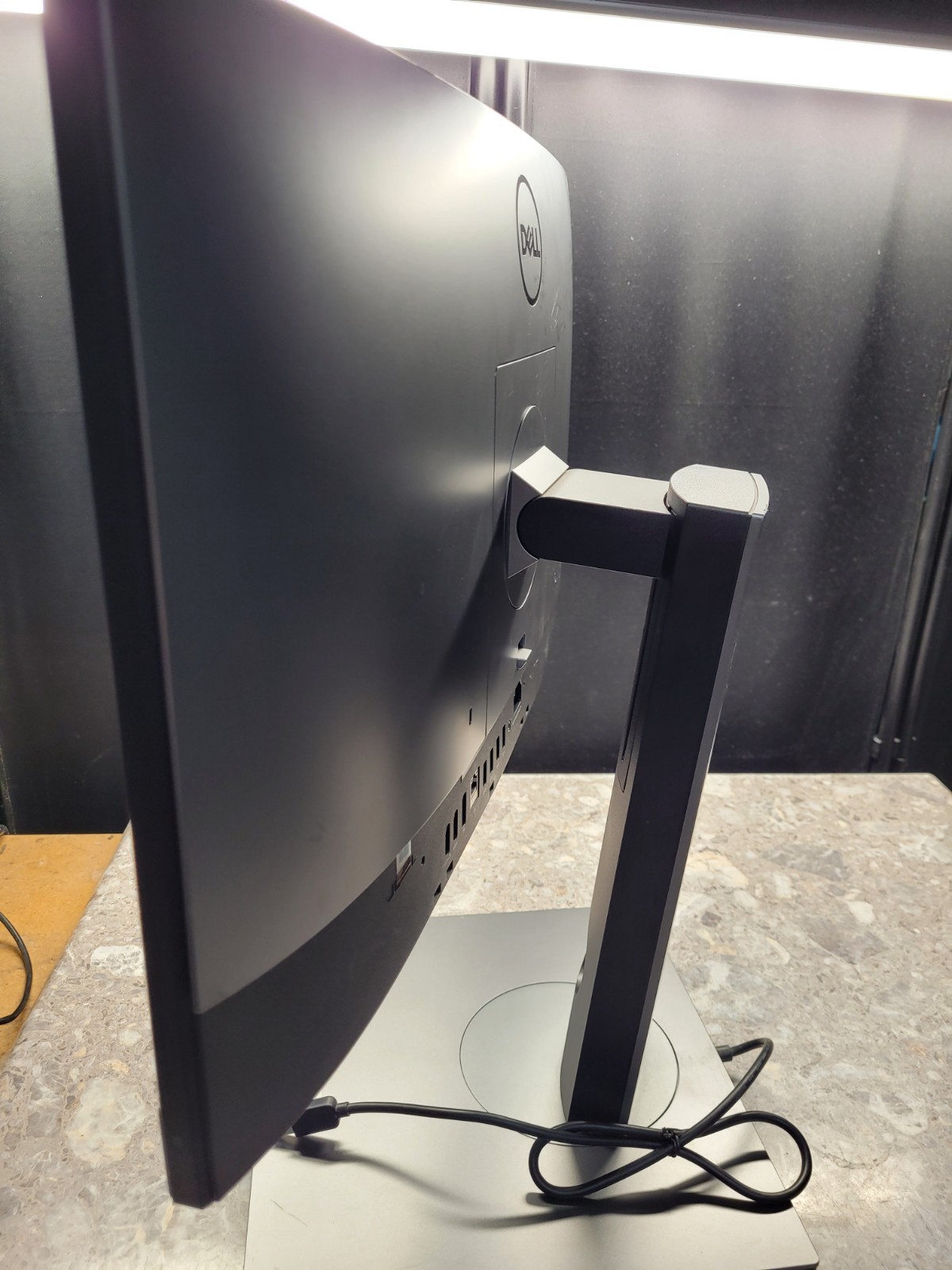 Dell Optiplex 7460 AIO Intel Core i7-8700 3.20GHz 16GB Ram 240GB SSD Wi-Fi USB-C
