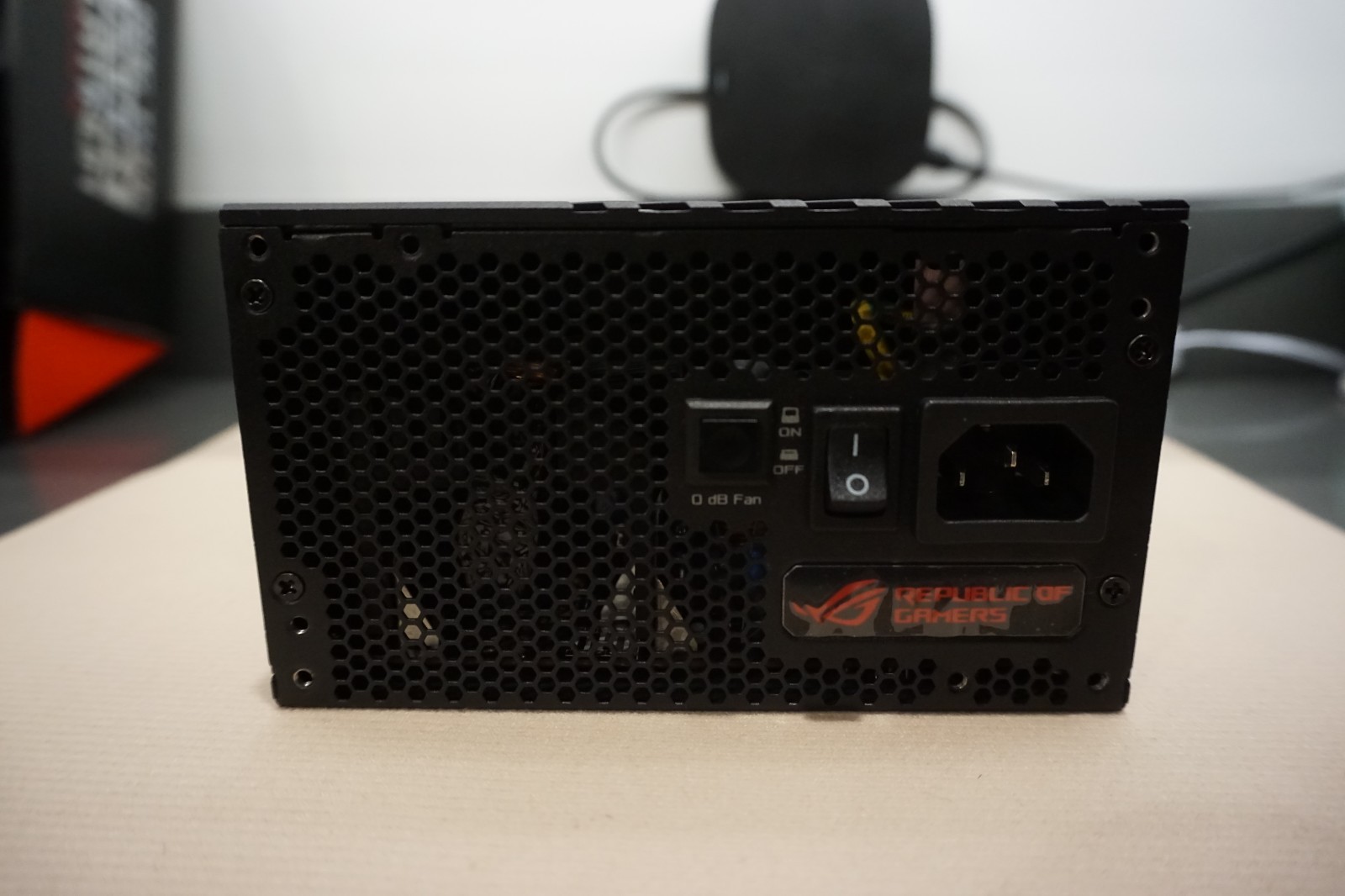 ASUS ROG Thor 1200W Platinum ATX Modular Power Supply RGB 80 PLUS