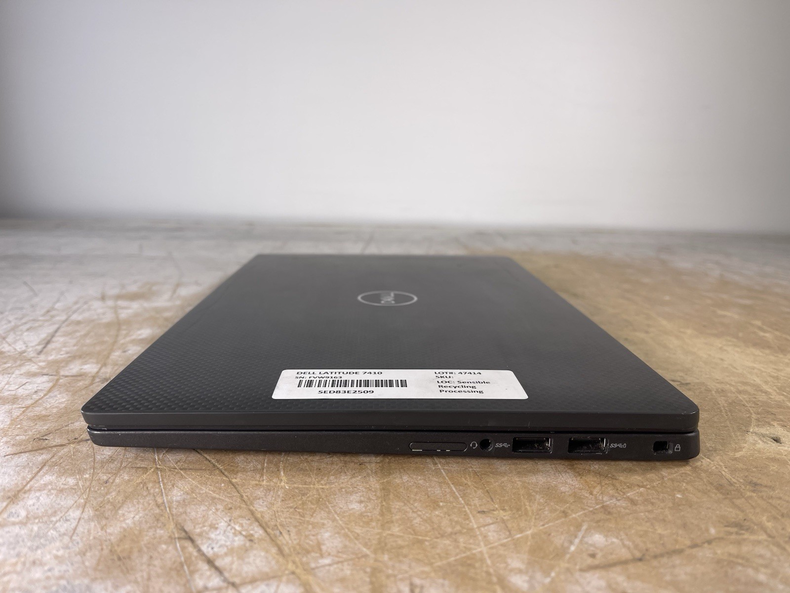 DELL LATITUDE 7410 i5-10210U @ 1.60GHz, 8GB RAM, NO HDD/OS