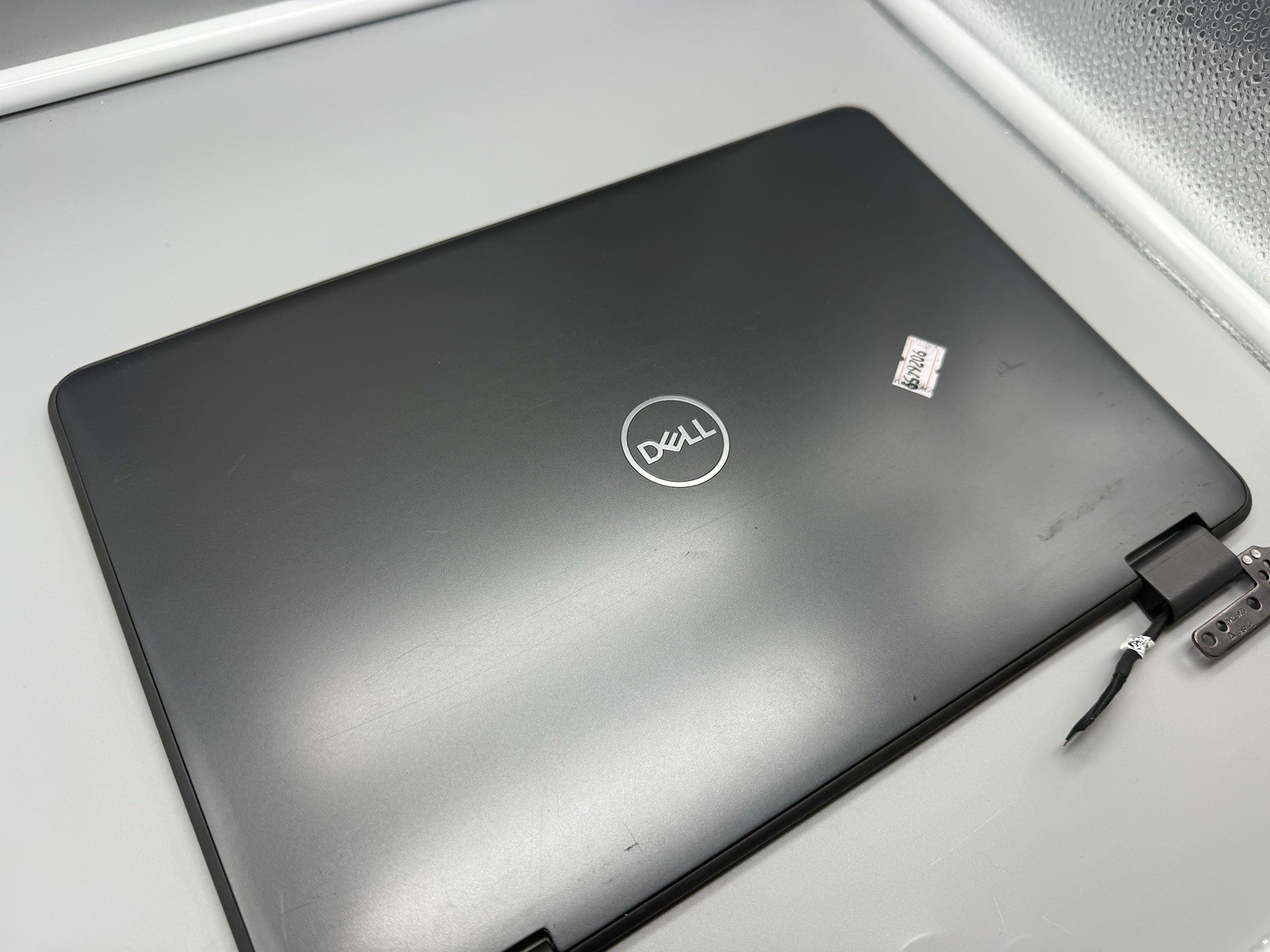 Dell Latitude 3190 2-in-1 Touchscreen 11.6″ Display Assembly With Hinges Camera