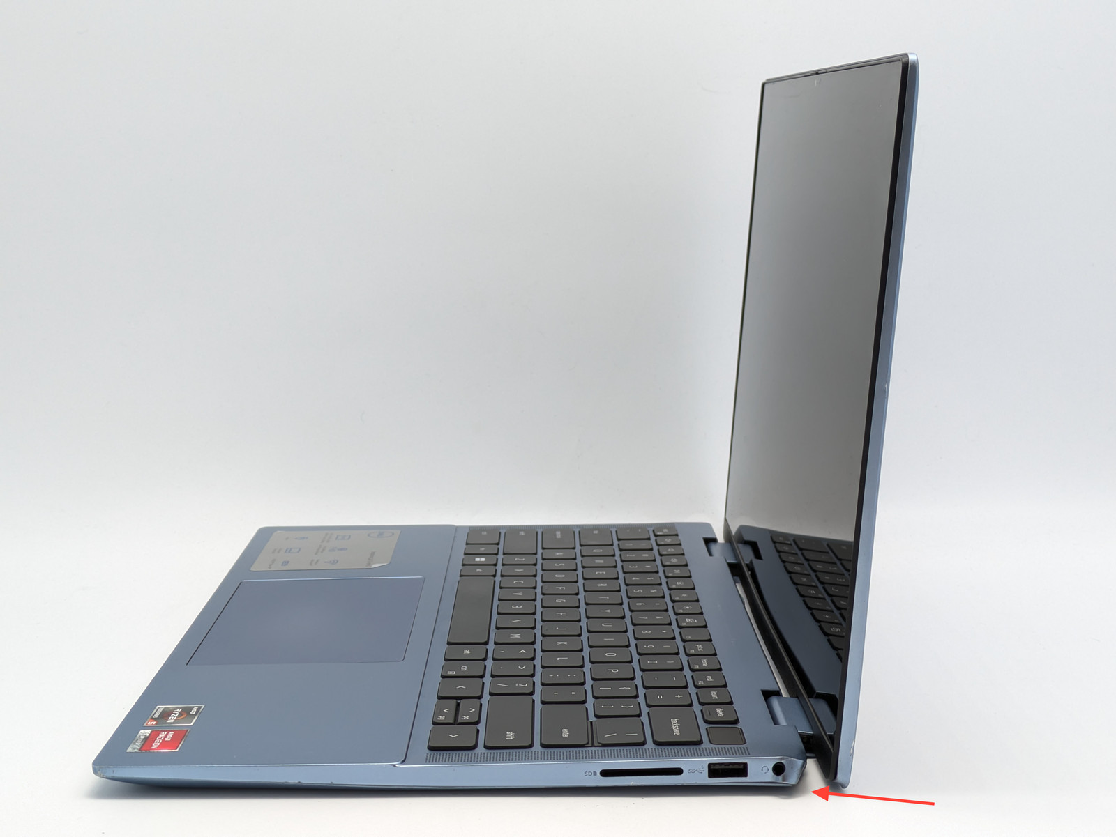 Dell Inspiron 14 7435 2-in-1 14″ Ryzen 5 7530U 8GB DDR4 256GB SSD Windows 11H