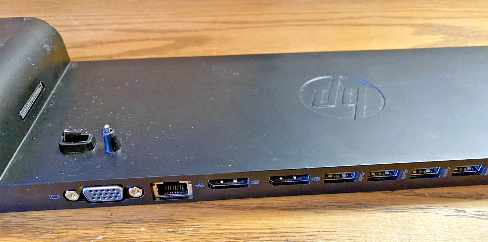 HP Ultra Slim Dock 2013 Docking Station (D9Y32AA#ABA) with 65W Adapter