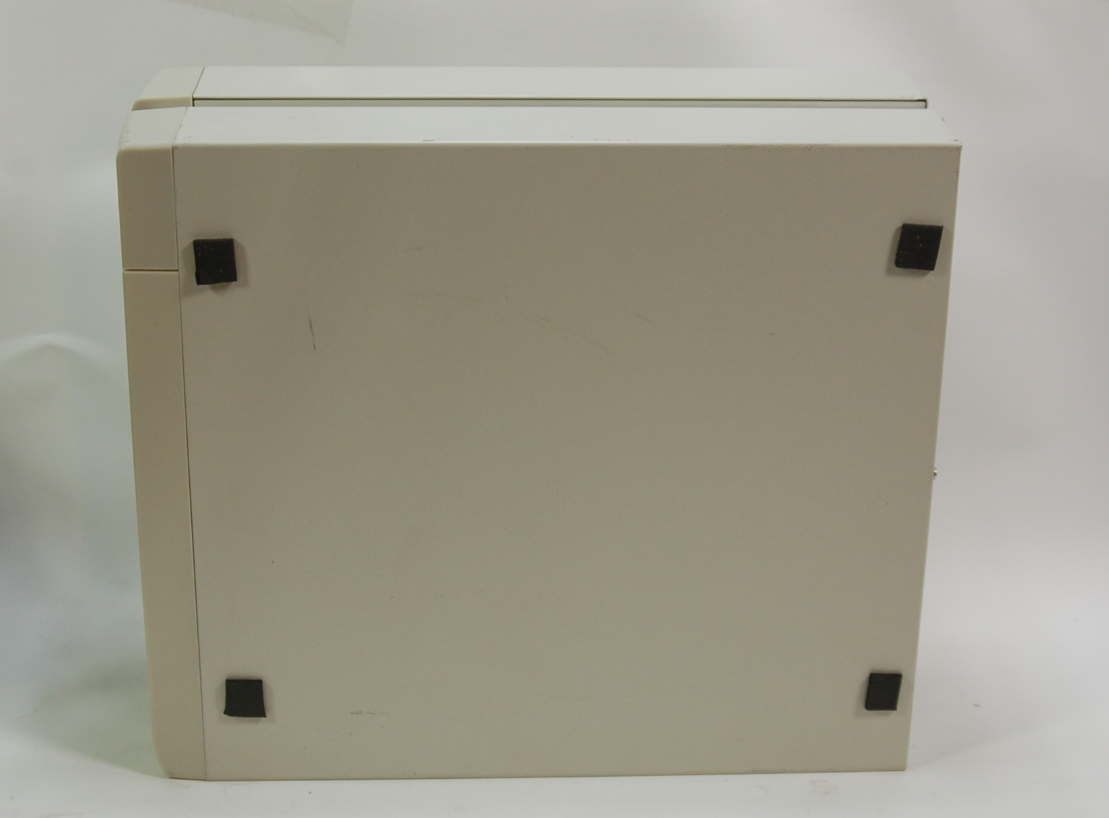 Retro Beige Systium 526 Desktop JKBMS1 MB Intel Pentium E2160 2GB Ram No HD/OS