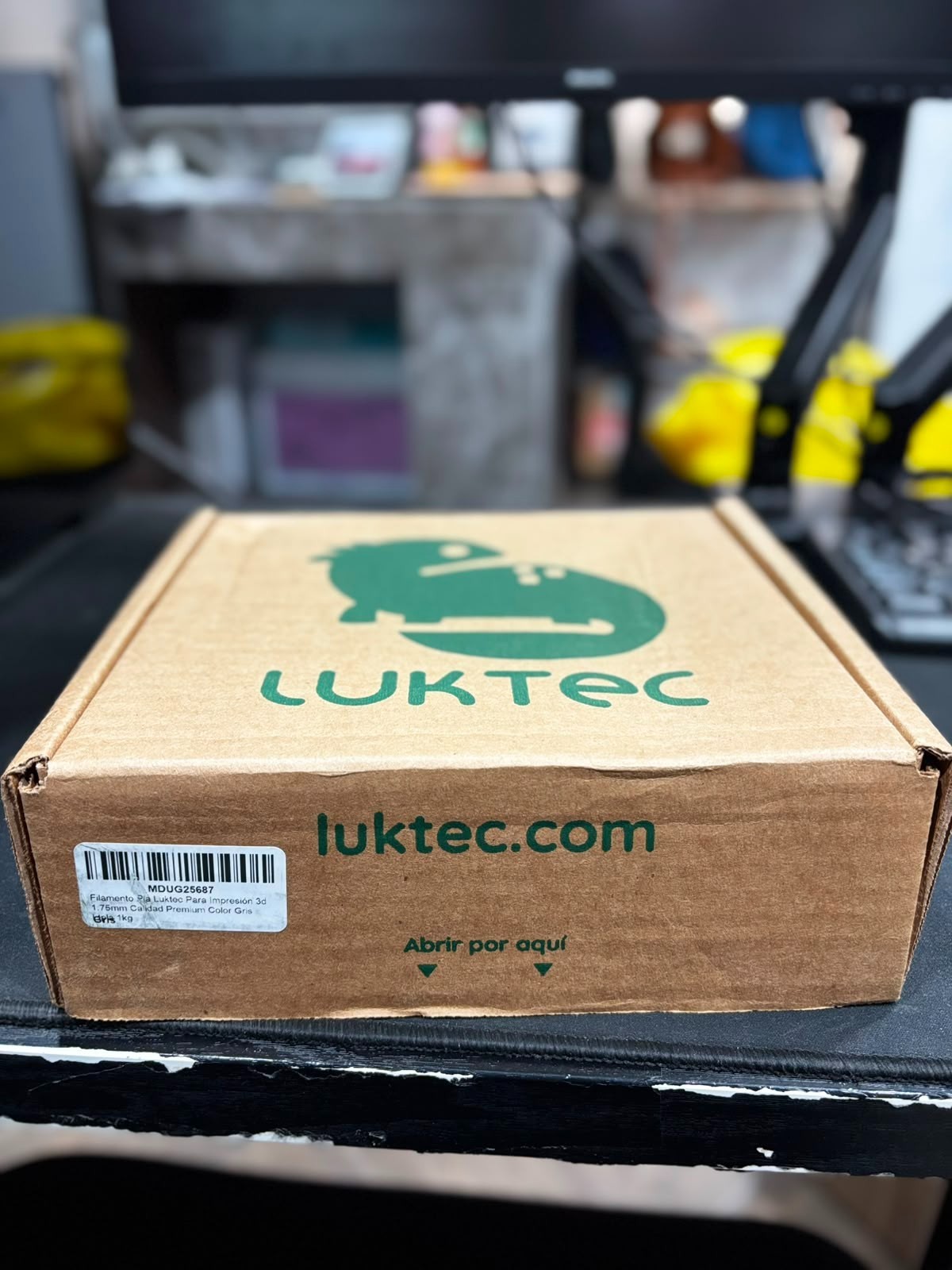 Luktec PLA 3D Printing Filament, 1 kg Spool, 1.75 mm Diameter Gray 1kg MDUG25687
