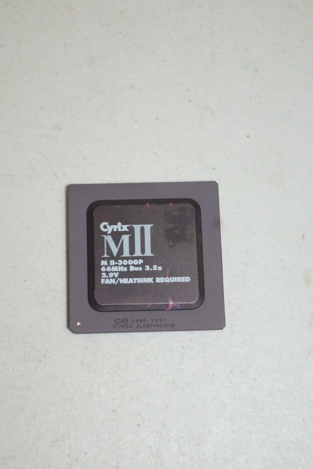Cyrix CPU MII -300 GP 66mhz bus 3.5×2.9v