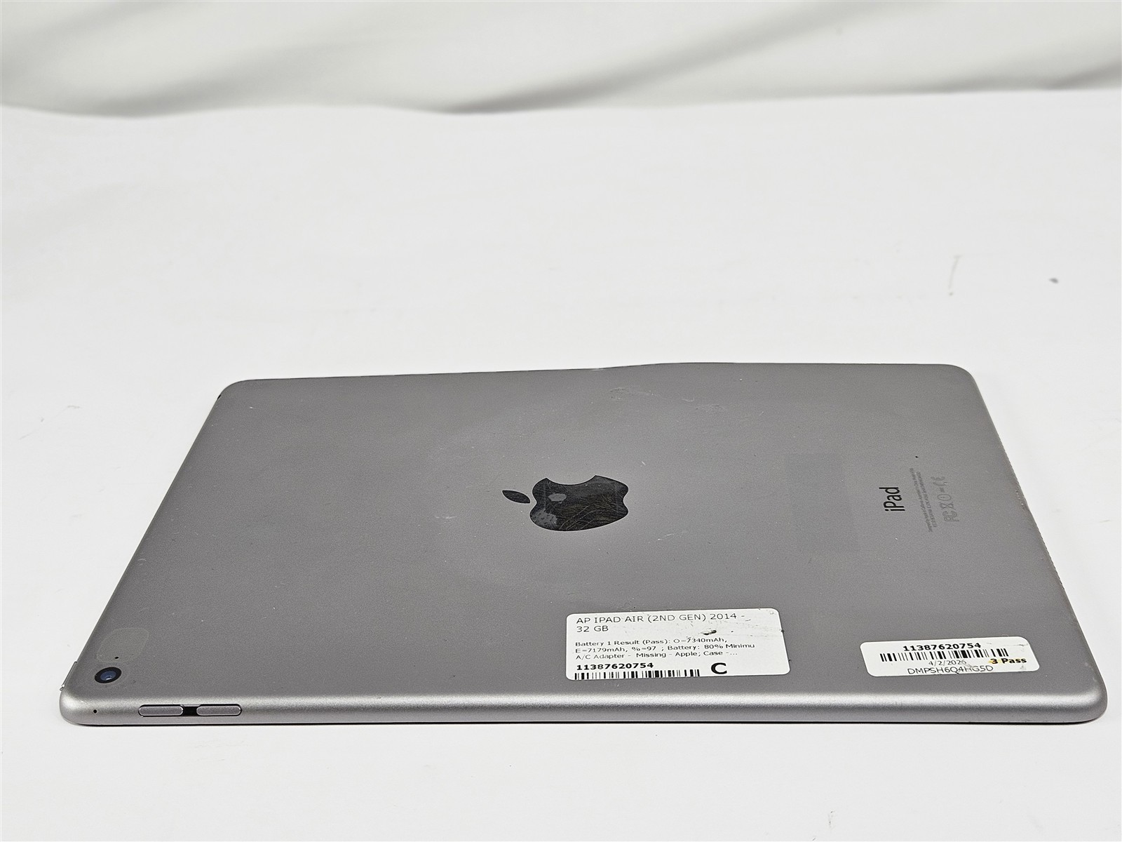 Apple iPad Air 2 9.7″ 32GB Wi-Fi Only A1566 Space Gray Tablet