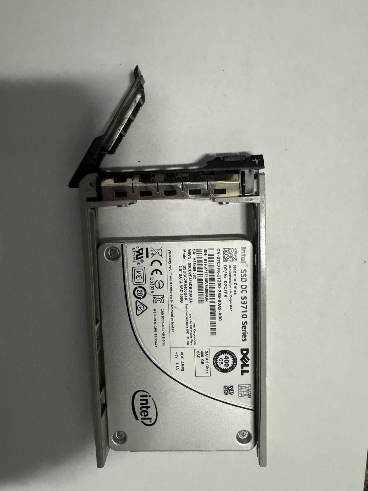 DELL Intel 400GB 2.5″SATA SSD DC S3710 Series SSDSC2BA400G4R SSD 07C7FK + Caddy