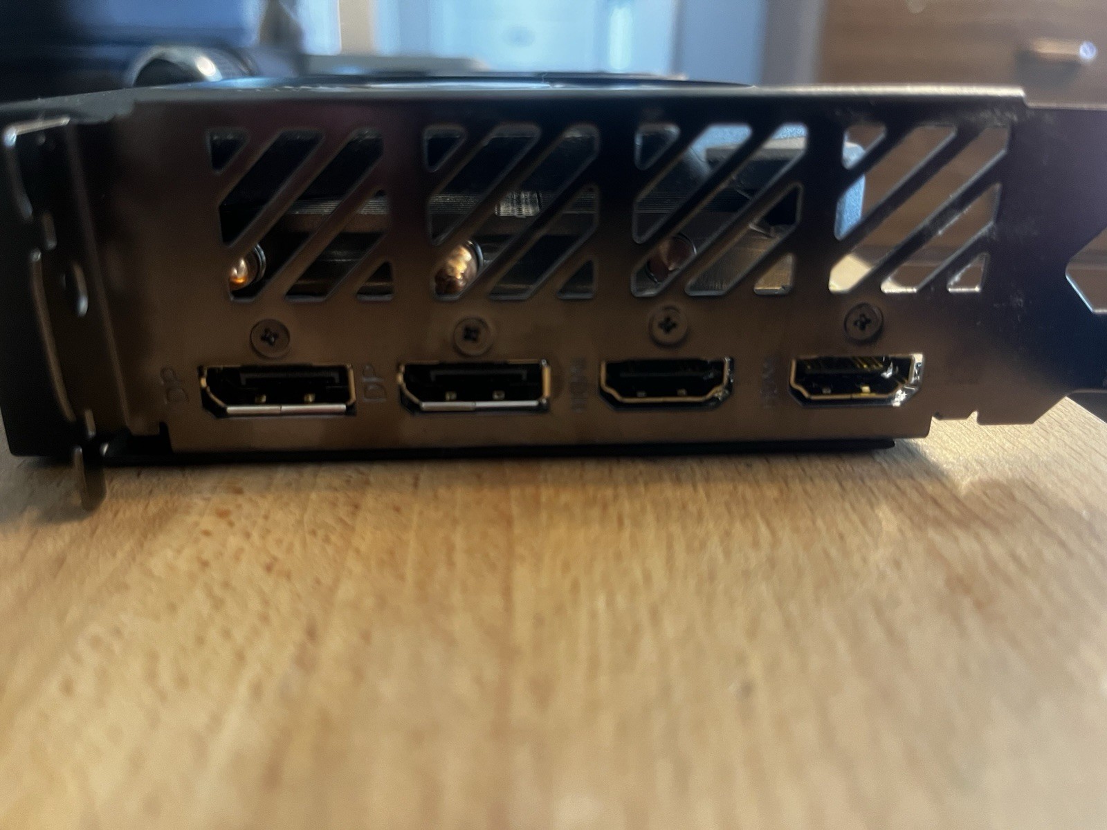 GIGABYTE GeForce RTX 4060 Ti 8gb