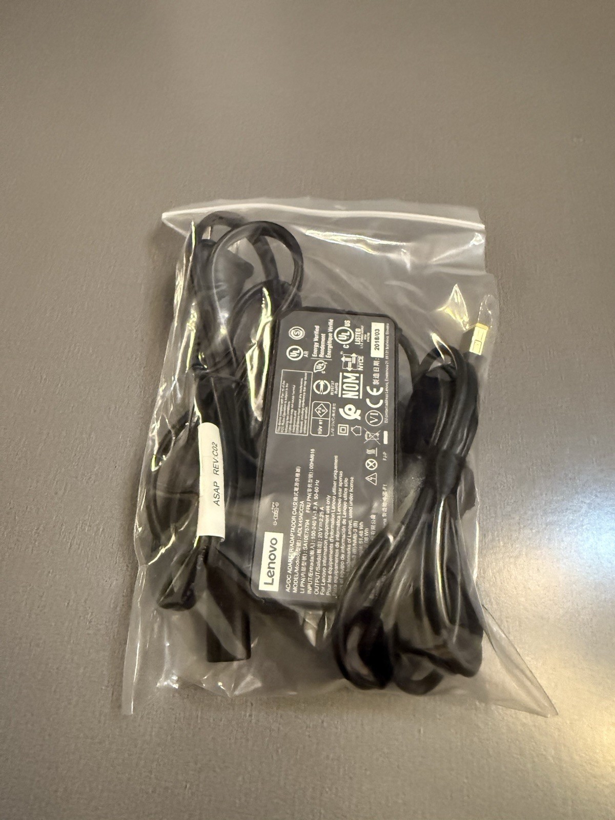 Lot of 50 Genuine ThinkPad 45W Square Tip AC Power Adapter 20V 2.25A ADLX45NCC2A