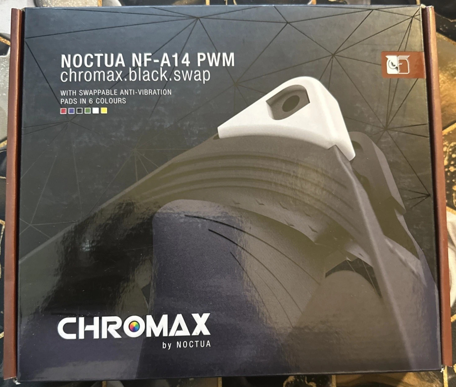 NF-A14 PWM chromax.Black.swap, Premium Quiet Fan, 4-Pin (140mm, Black)
