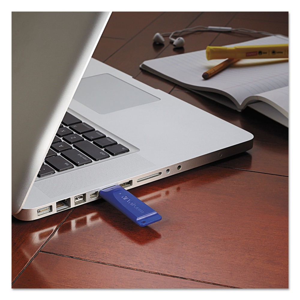 Verbatim Americas Llc 97408 Usb Flash Drive 32Gb 2.0 Blue Taa Microban
