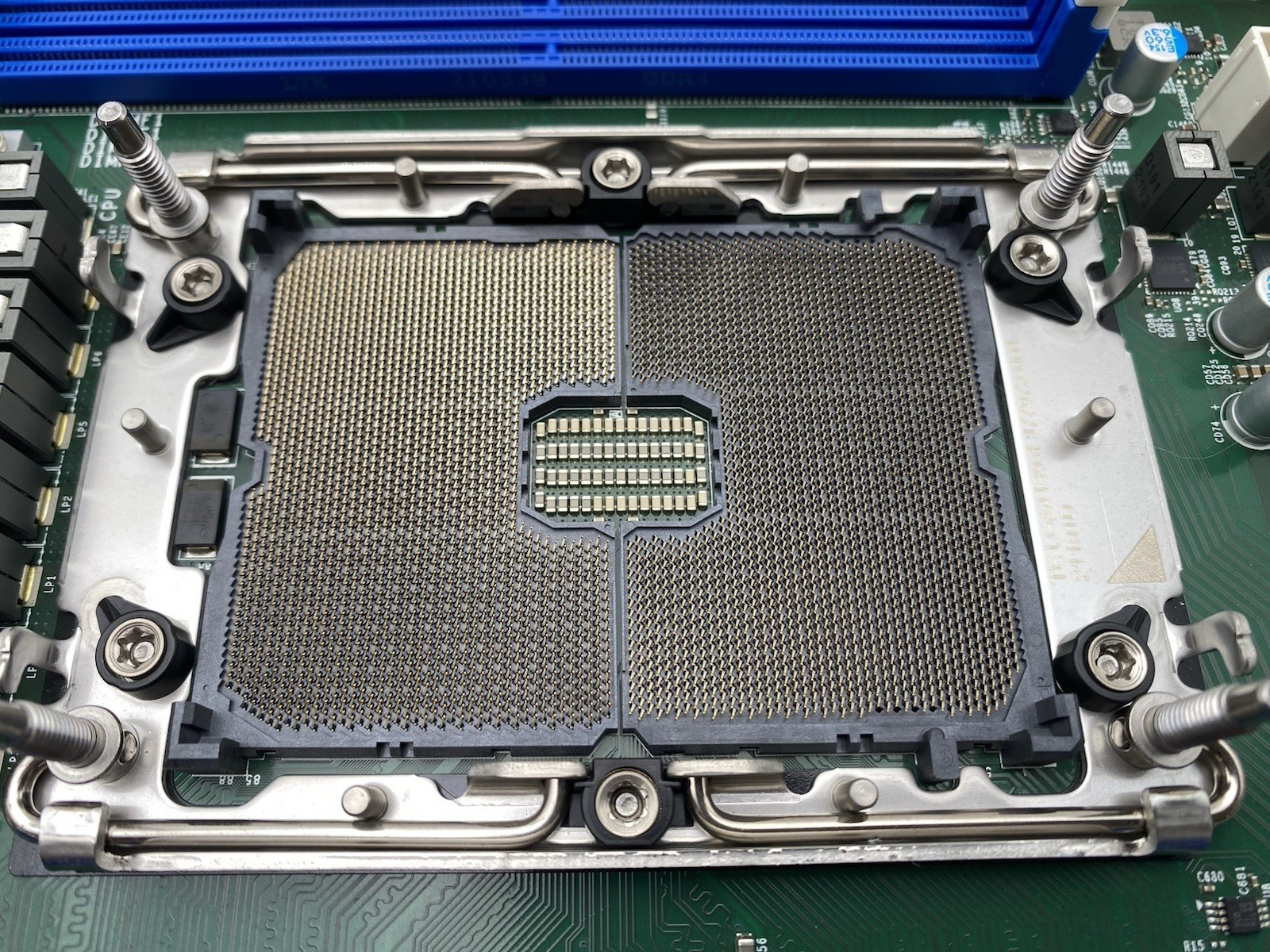 Supermicro X12SPL-LN4F DDR4 LGA-4189 ATX Server Motherboard For Parts or Repair