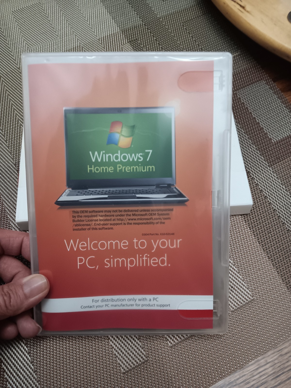 Microsoft Windows 7 Home Premium 64-Bit W/License Key OEM