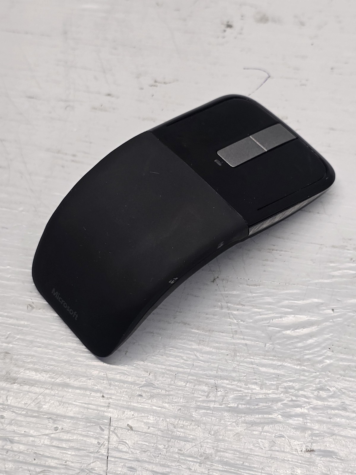 Microsoft Arc Touch Wireless Mouse Black USB BlueTrack Model 1428 NO RECEIVER