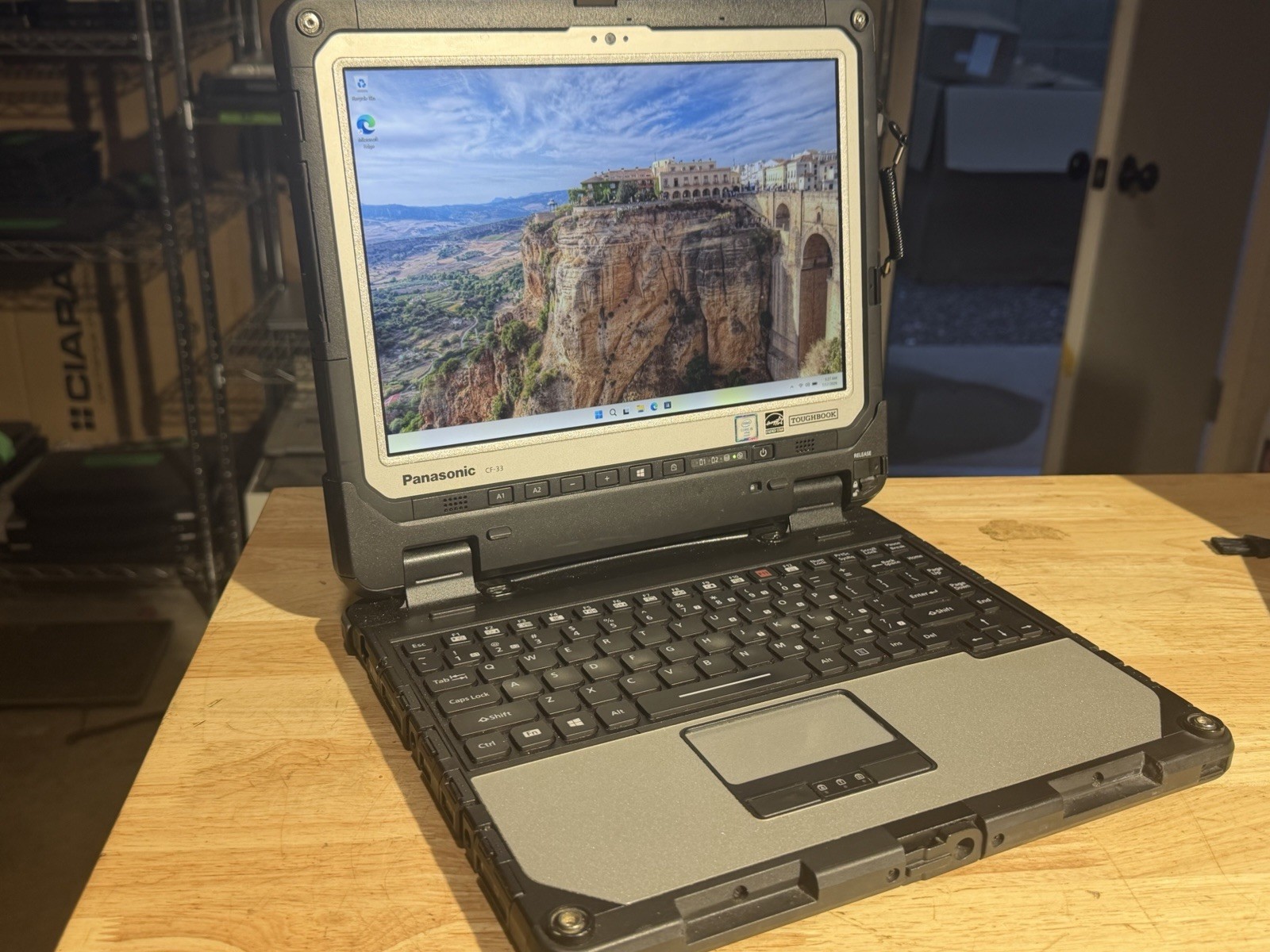 Panasonic ToughBook CF-33 i5-6300U 8GB Ram 256 SSD Win11 Pro. Touchscreen