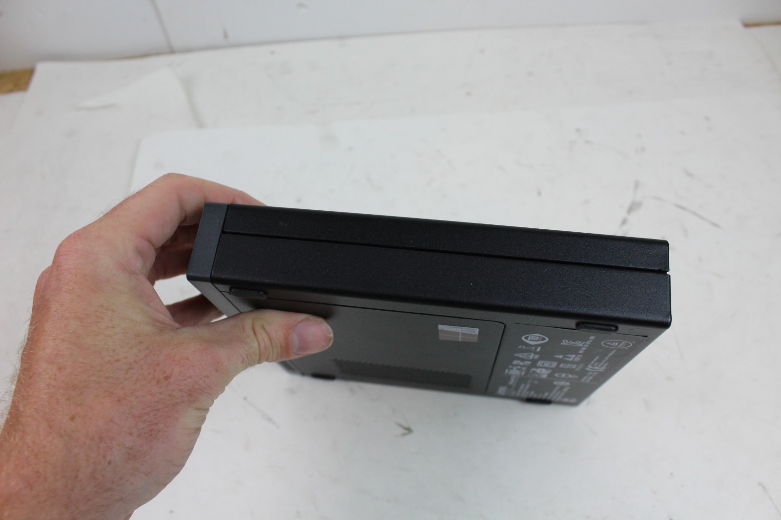 Lenovo ThinkCentre M710q Tiny Core i3-7100T 8GB RAM NO HDD
