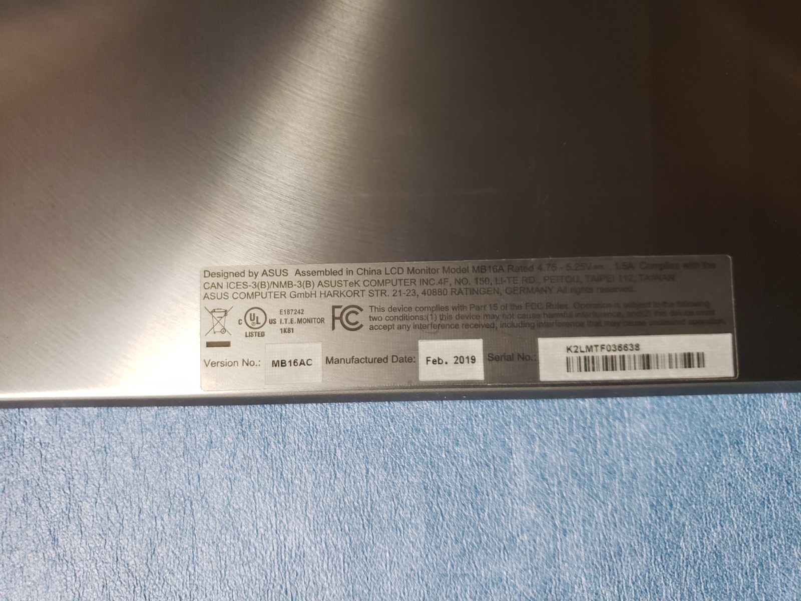 ASUS ZenScreen MB16A 15.6” Portable USB-C Monitor Only parts cracked screen