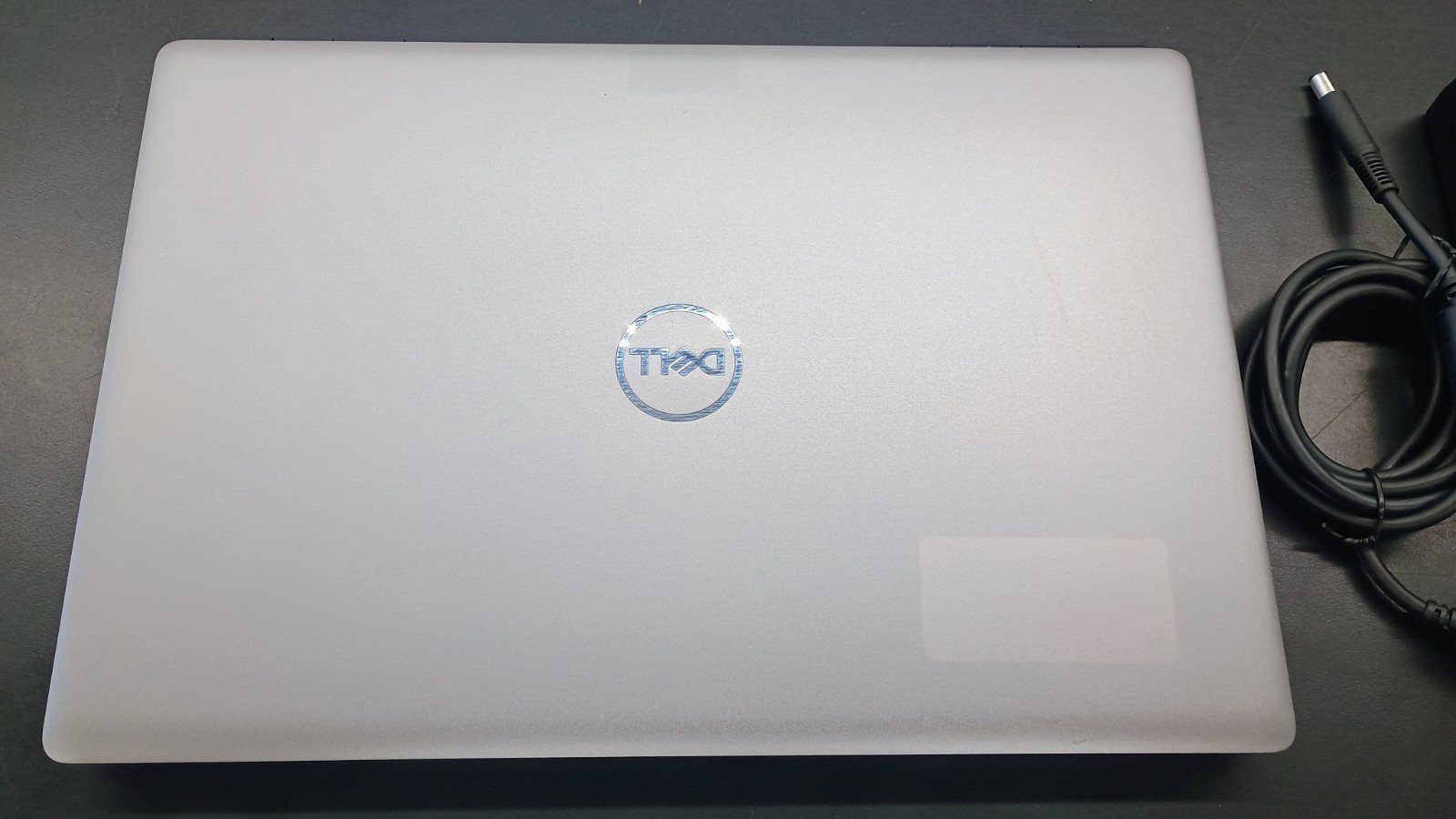 Dell Precision 7560 Xeon W-11955M 2.6Ghz – 64GB – 1TB – RTX A4000 15.6″