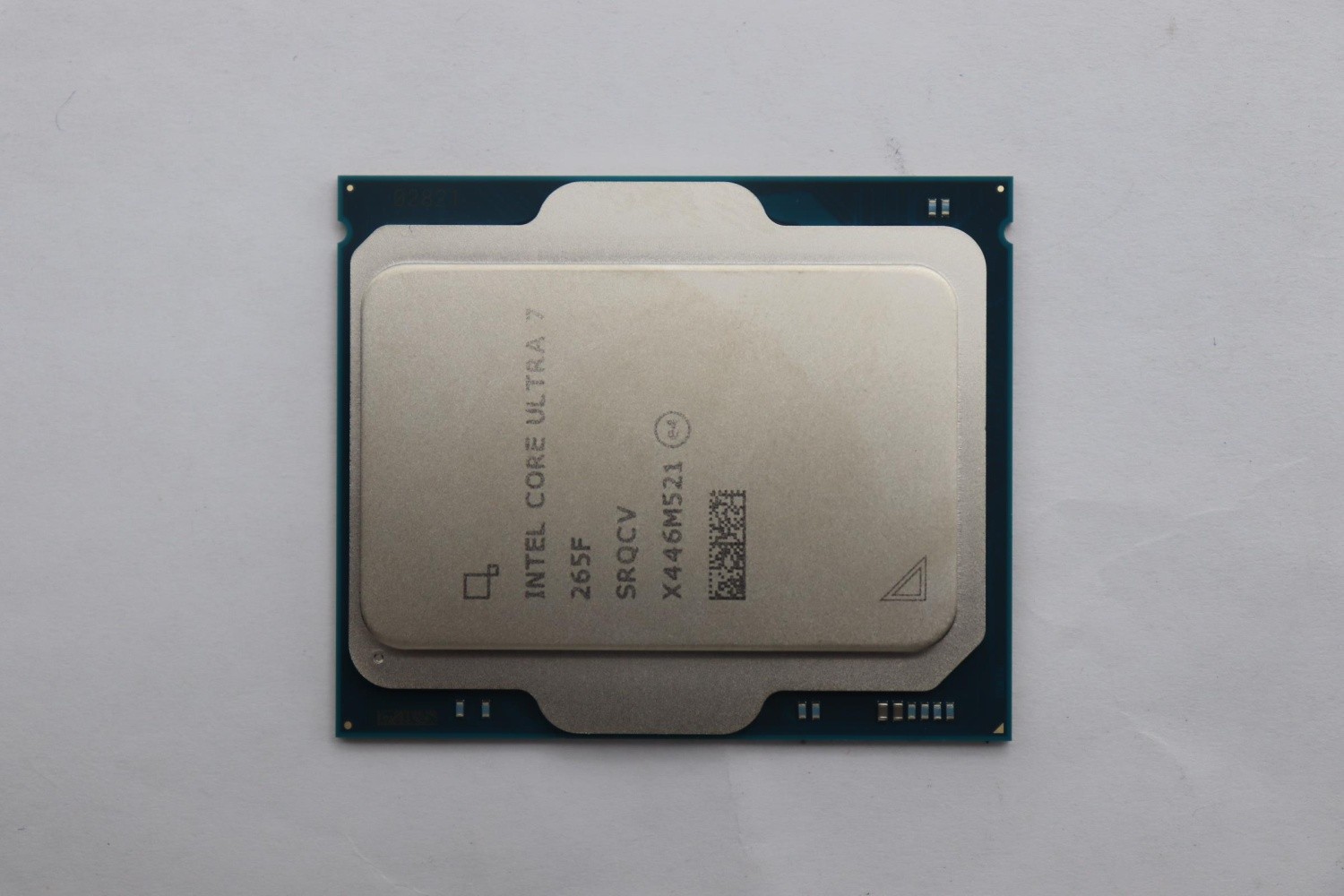 Genuine 5SA1Q44696 Processor Intel Core Ultra 7 265F 2.4GHz ThinkCentre M70t Ge
