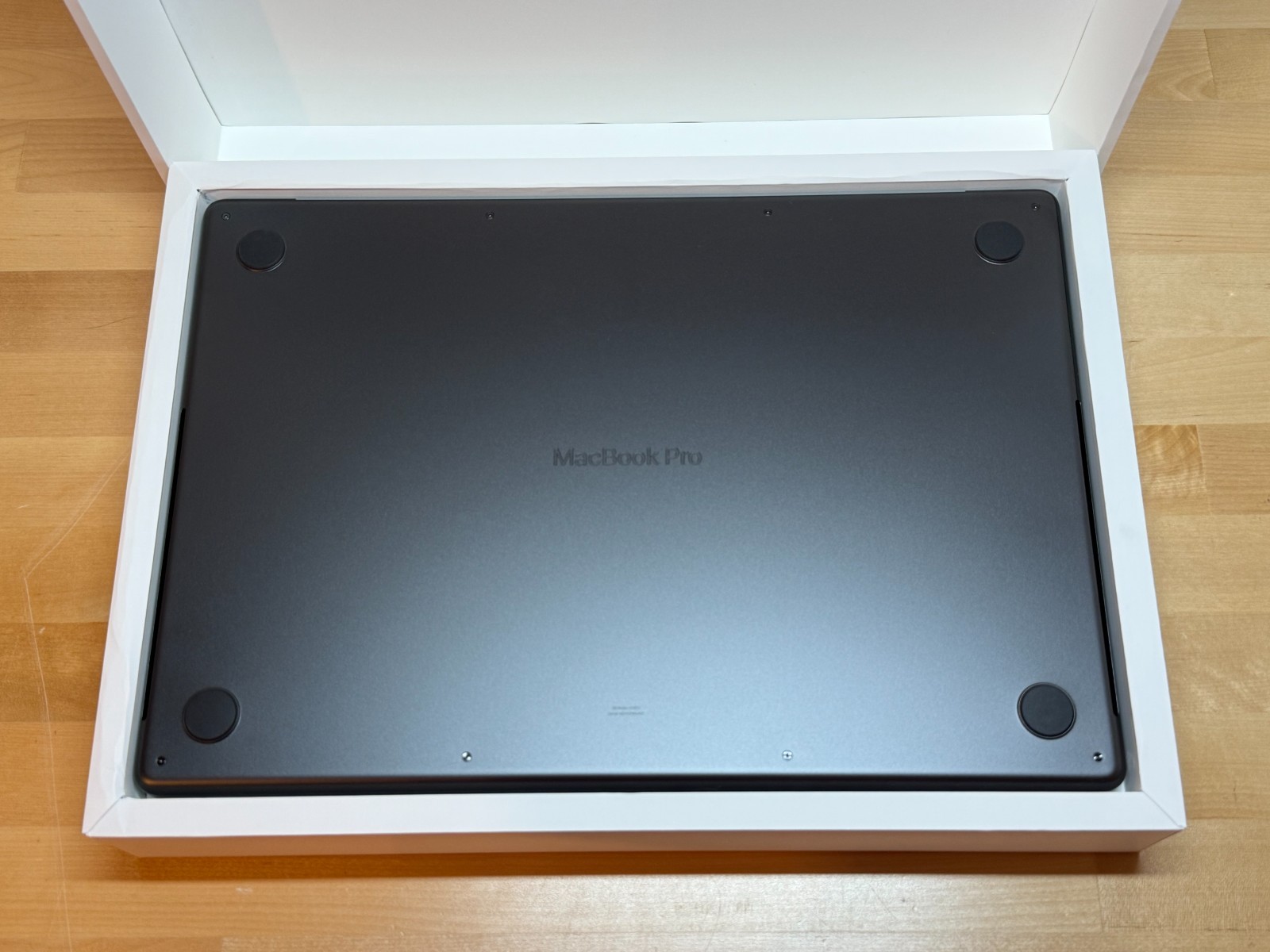 Apple MacBook Pro 16″ M4 Pro 14-Core CPU 20-GPU 48GB 1TB Black Z1FU0002H