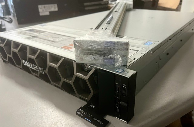 Dell PowerEdge R740xd 24-Bay NVMe Server 2x Gold 6252 48-cores, H740p, No RAM