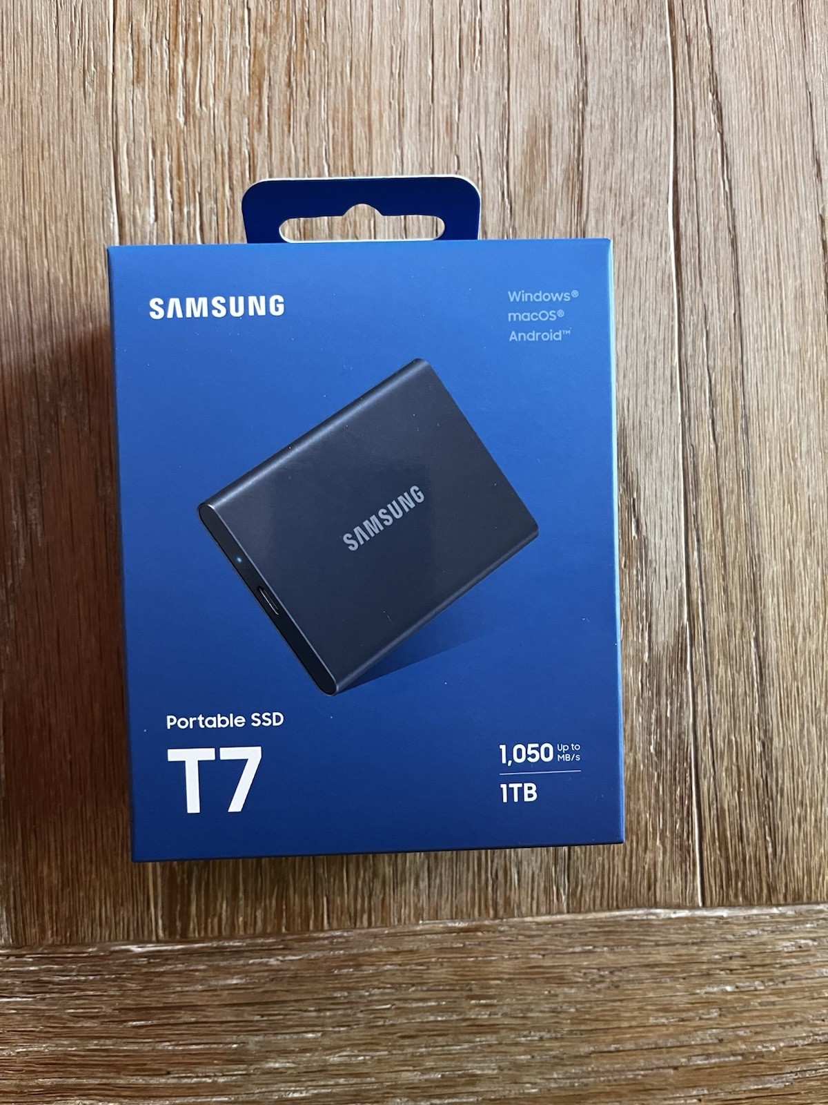Samsung T7 1TB Portable External SSD USB-C Gray MU-PC1T0TAM New Sealed