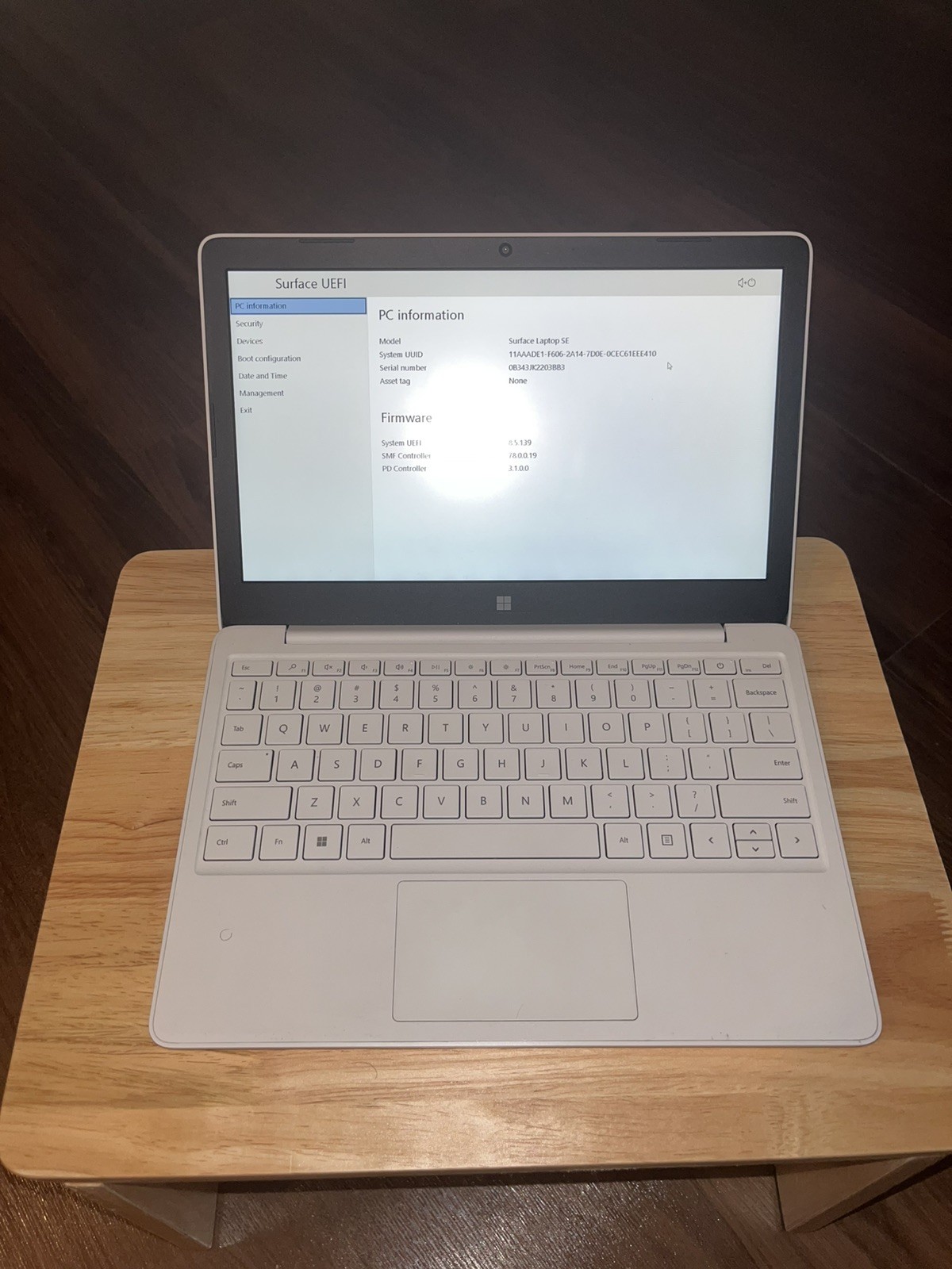 Microsoft Surface Laptop SE 2016 Celeron N4020 1.10Ghz 4GB SSD 64GB Windows 11