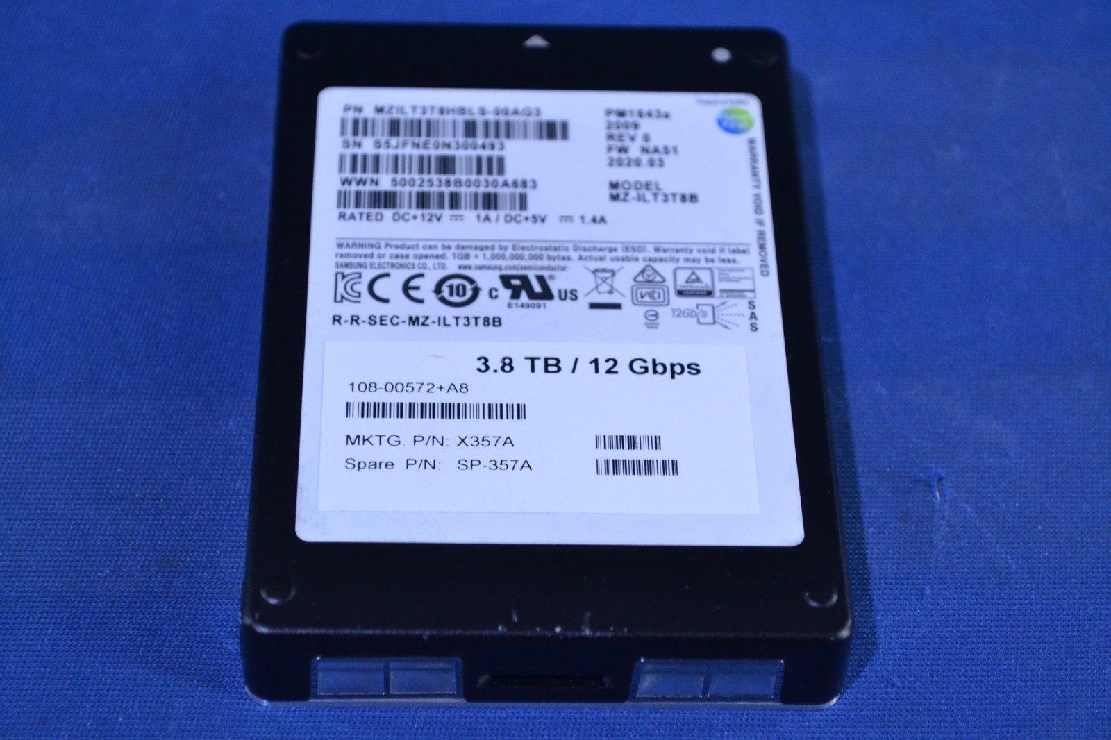 Samsung PM1643a 3.84TB SAS 2.5″ SSD – MZILT3T8B (C070902)