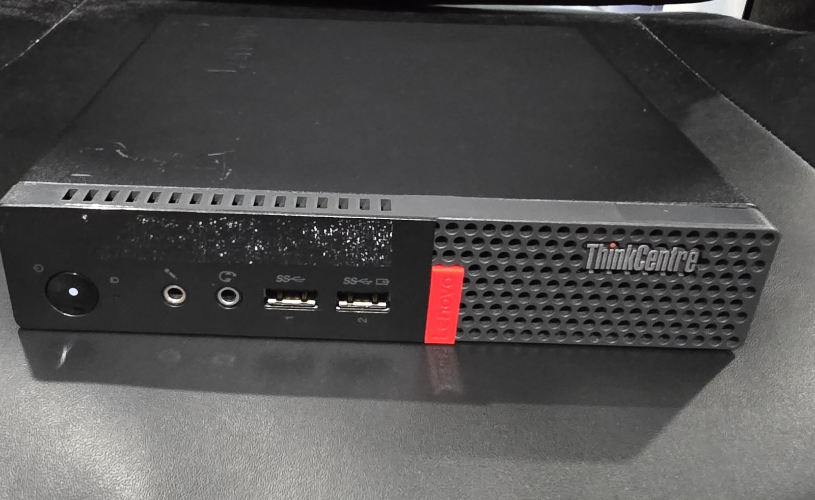Lenovo ThinkCentre M710q Tiny Core i5-7500T 2.50 GHz 8 GB DDR4 Windows 11 250gb