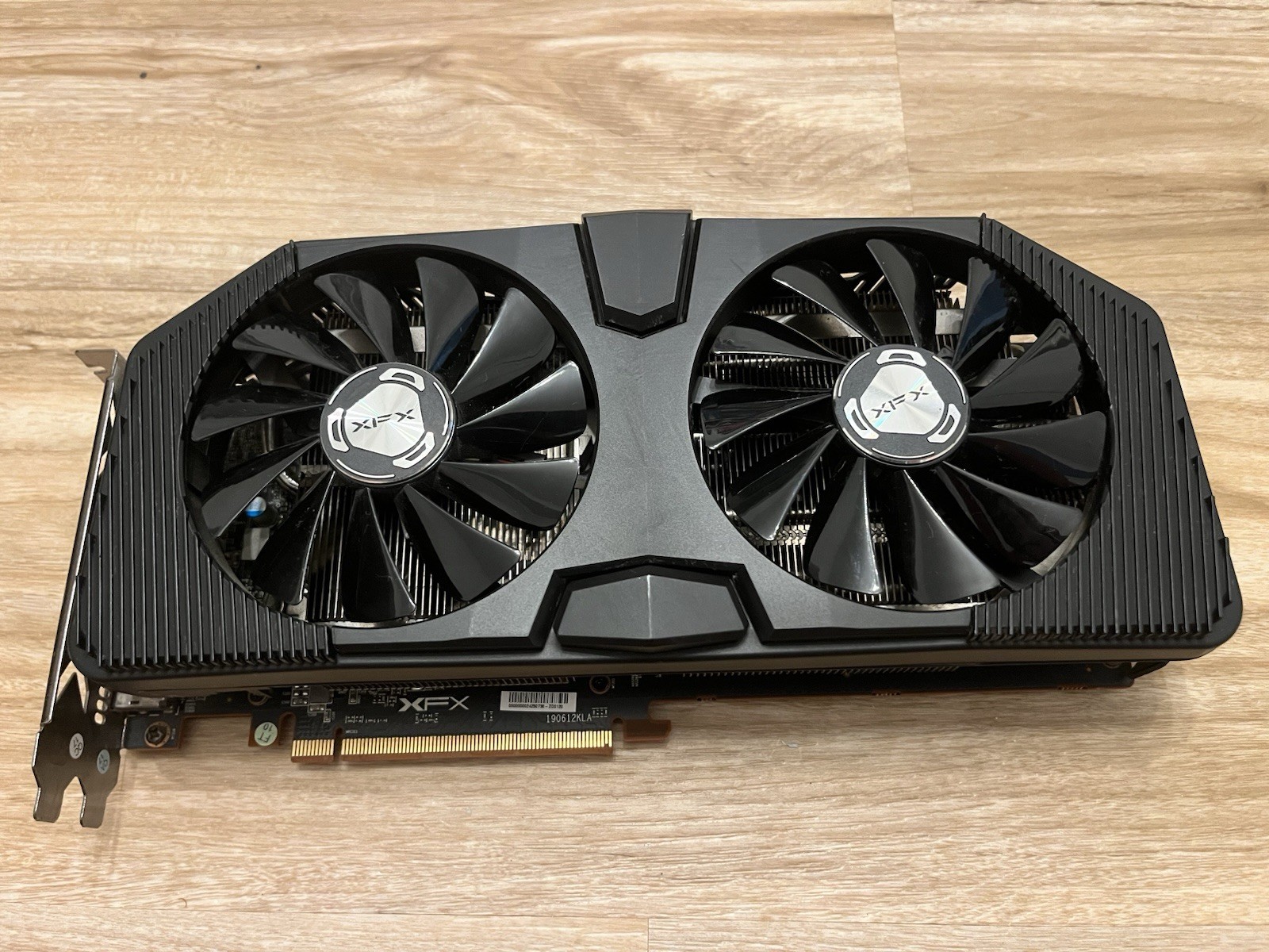 XFX AMD Radeon RX 5700 XT Raw II 8GB GDDR6 PCI Express 4.0 Graphics Card