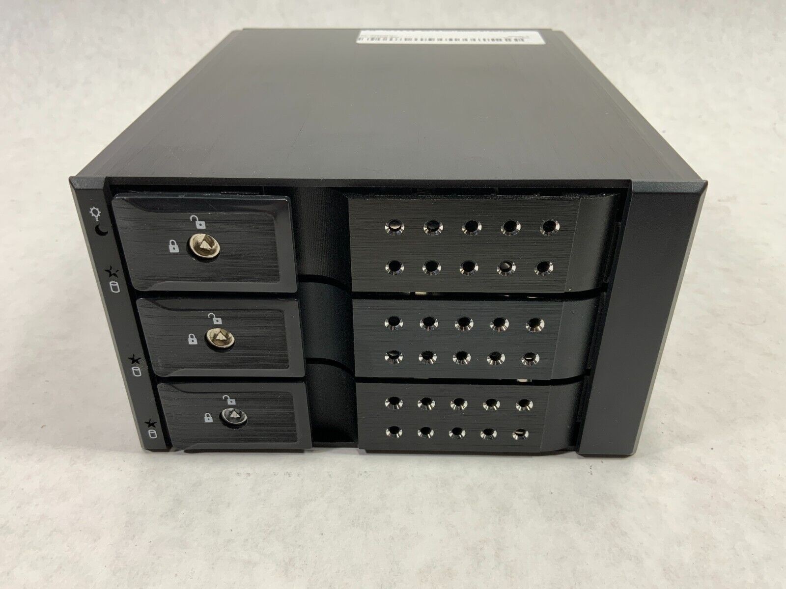 StarTech.com 3-drive Hot Swap Aluminum Trayless Mobile Rack Backplane