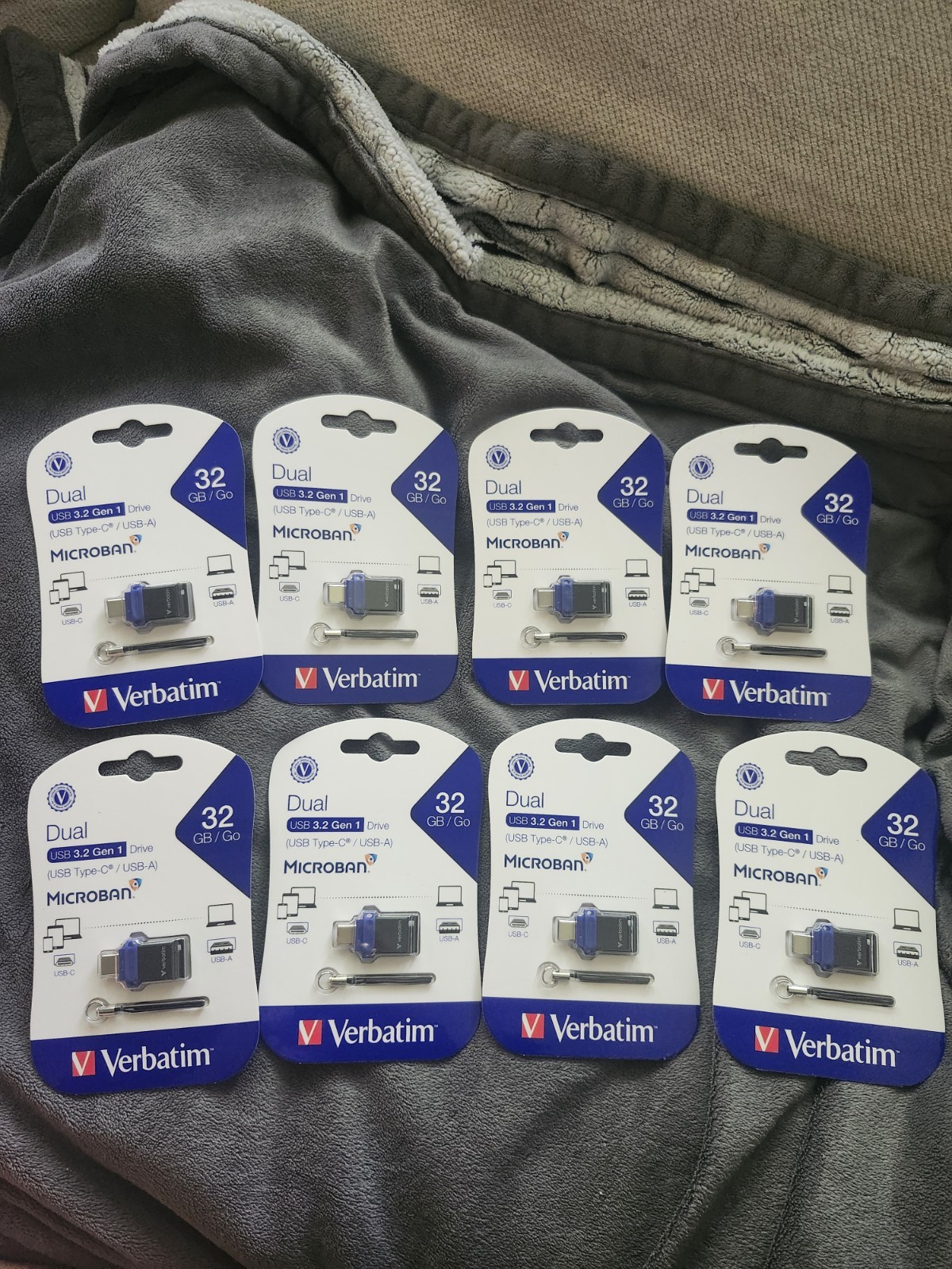 Verbatim Microban Antimicrobial 32GB Dual USB-C/USB-A 3.2 Gen 1 99154