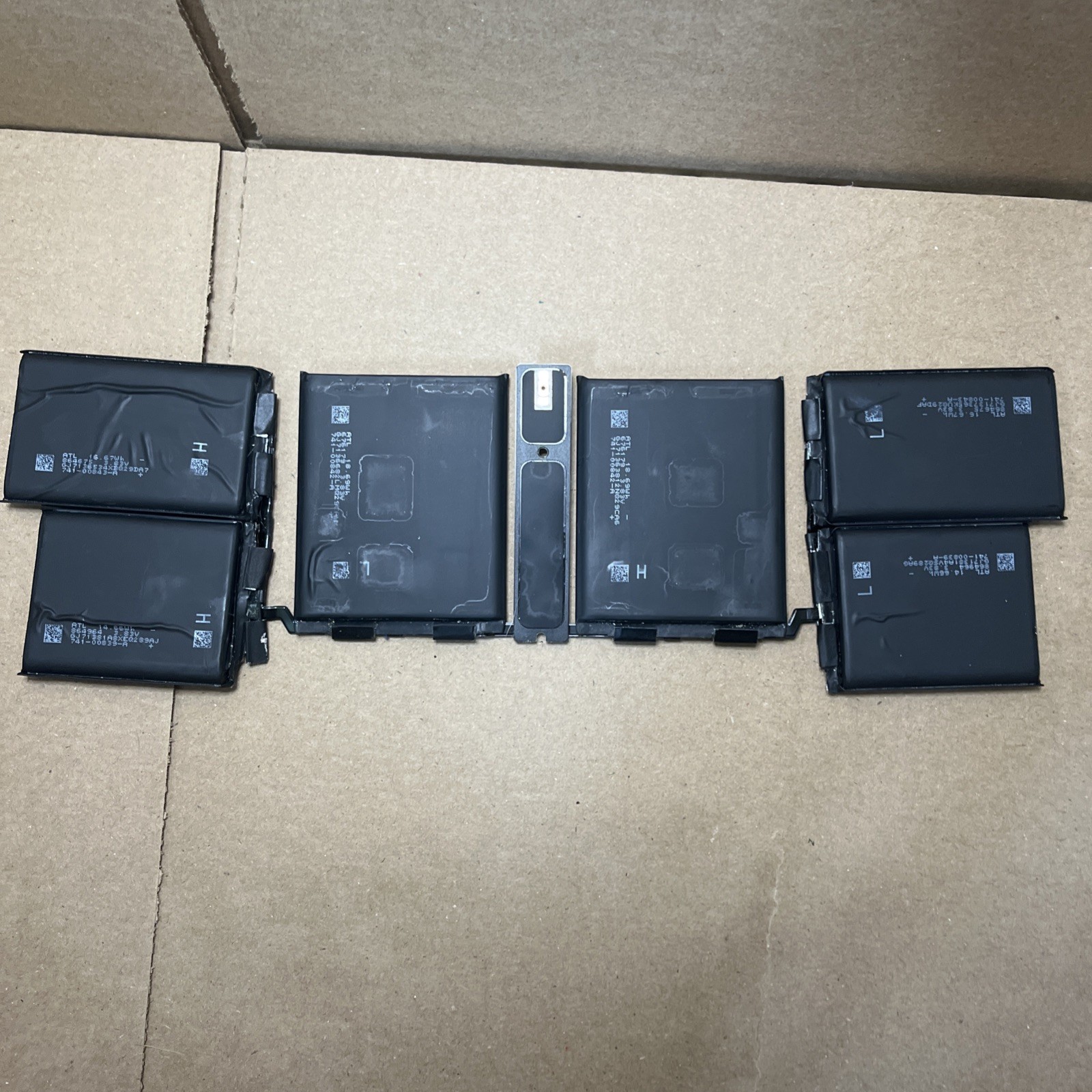 OEM A2527 Internal Battery Replacement Part For Macbook Pro 16” 2021 A2485