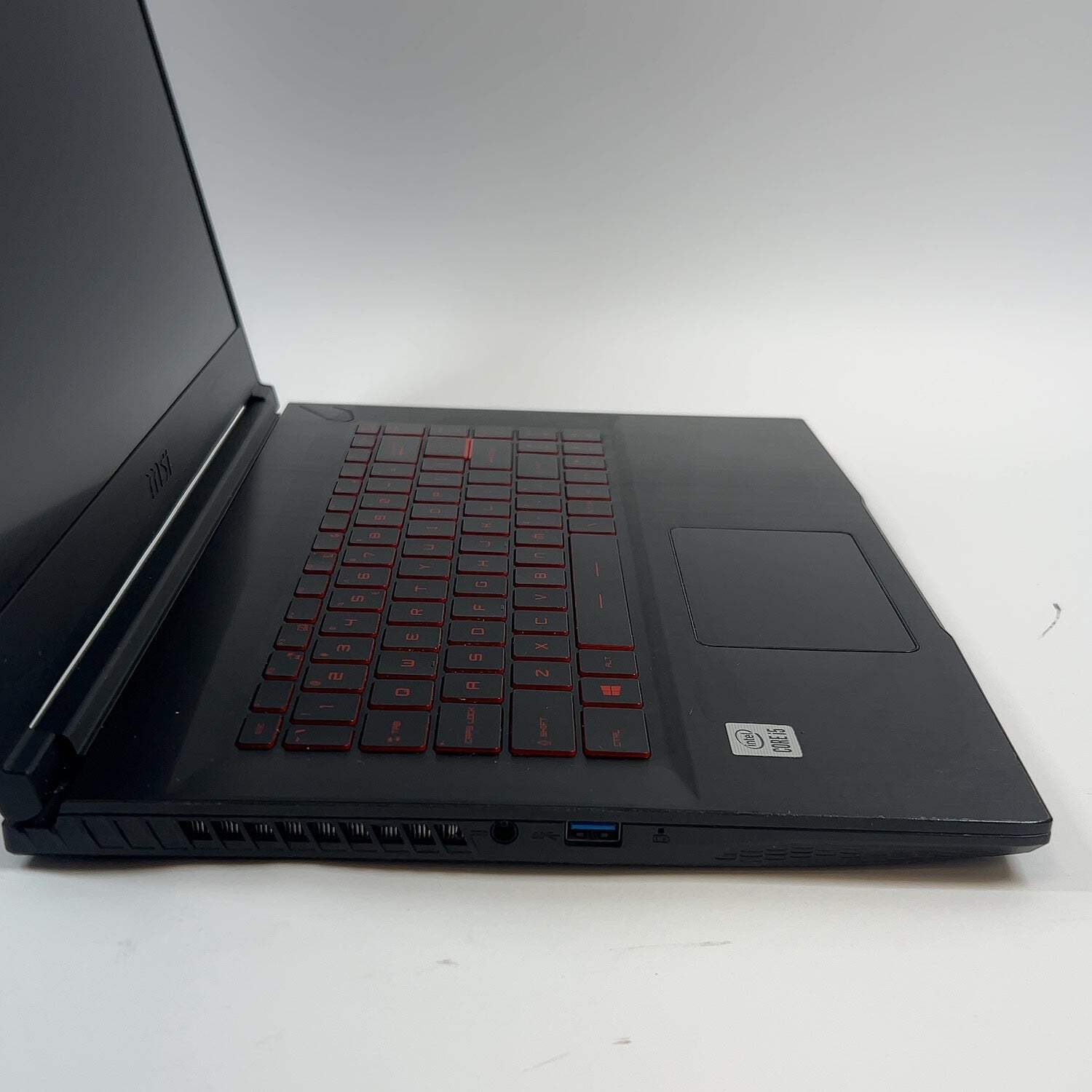 MSI Thin GF63 10UD 15.6″ i5-10500H 4.5GHz 8GB RAM 512GB GeForce RTX 3050 Ti