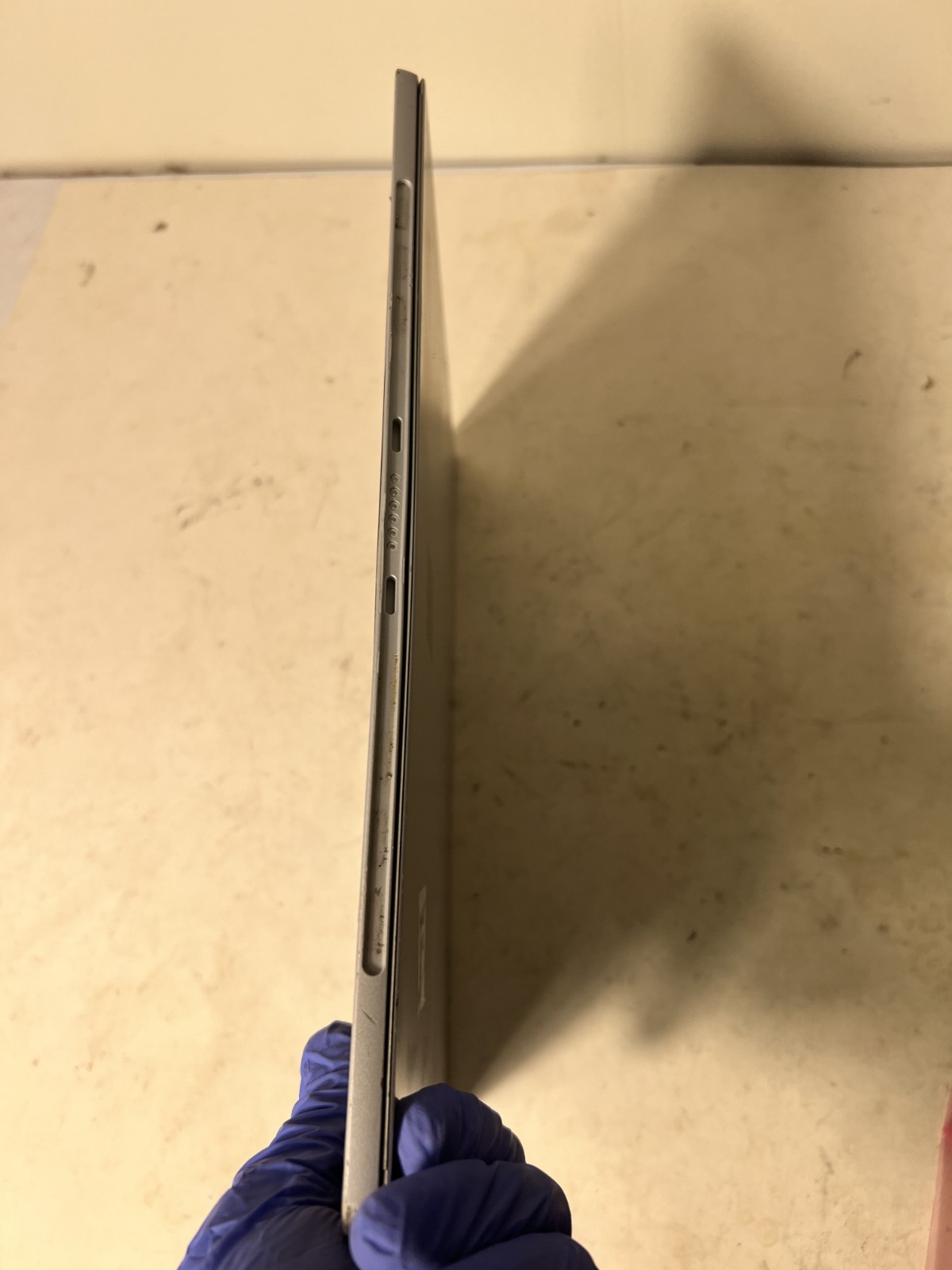 Microsoft Surface Pro 7+ 1960 12.3″ i5-1135G7 2.4GHz 8GB RAM AS-IS NO POWER 📖