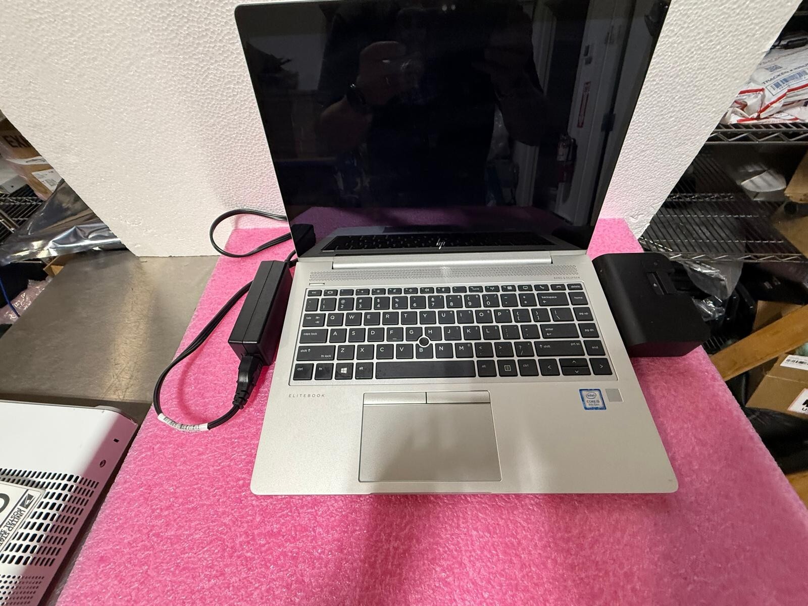 HP EliteBook 840 G5 i5 9Gen. 16GB RAM 256GB SSD With Docking Station
