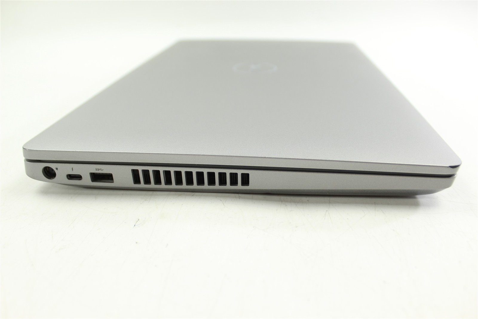 Dell Precision 3551 15.6″ FHD i9-10885H 2.4GHz 512GB SSD 32GB RAM W11H P620